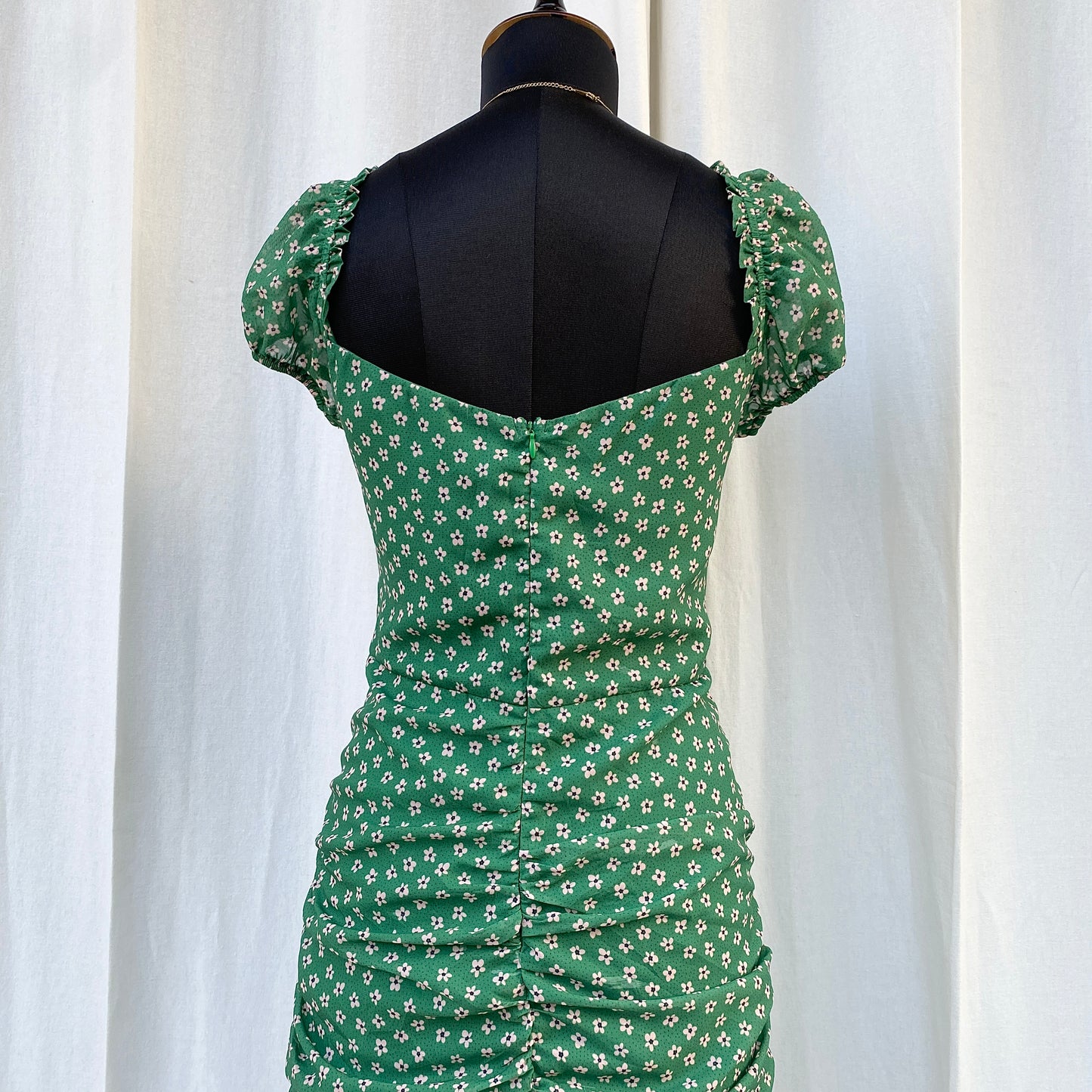 GREEN FLORAL DRESS FROM TIGERMIST (Bust : 36-40, Upper Waist : 32-36)