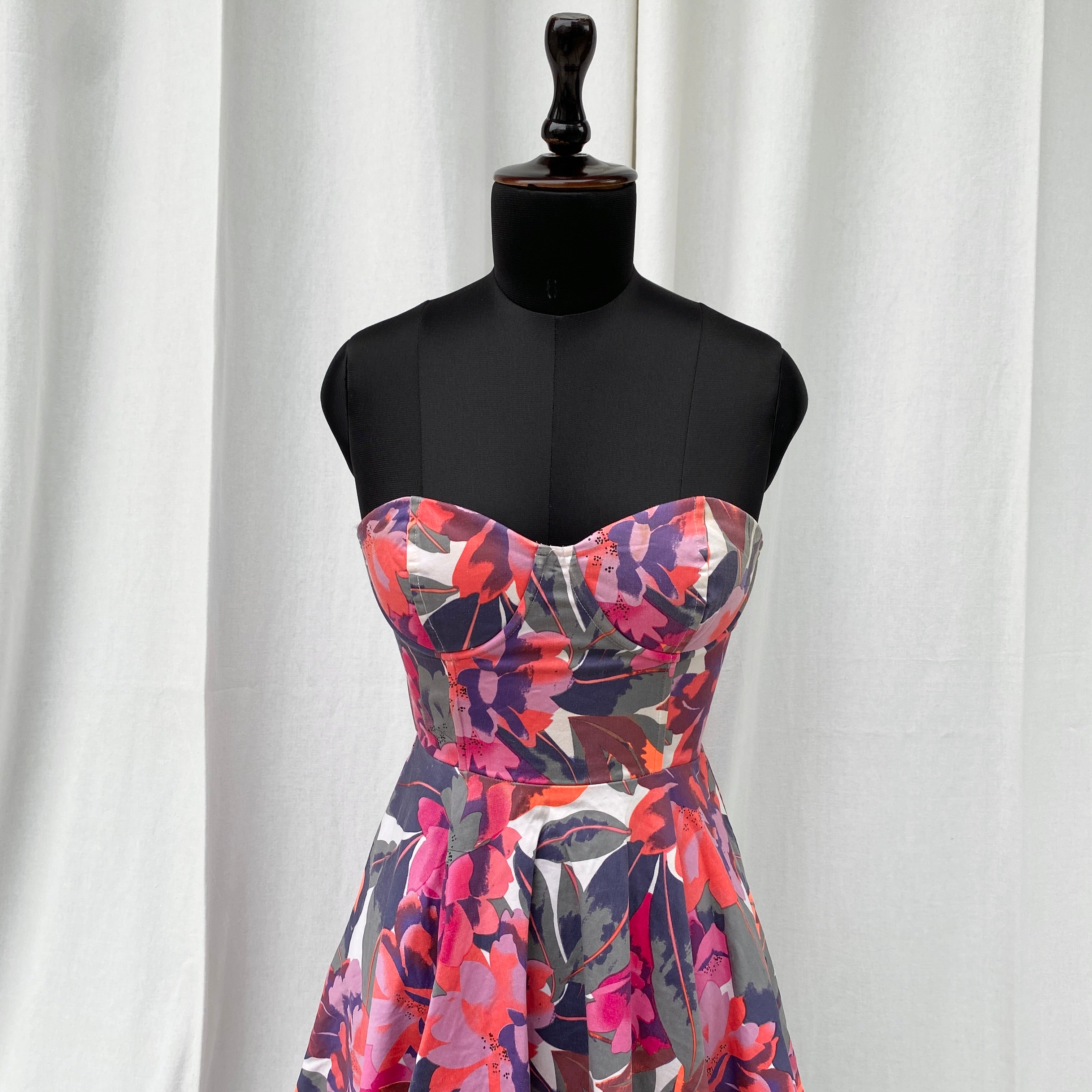 FLORAL CORSET DRESS (Bust : 30-34, Upper Waist : 24-26)