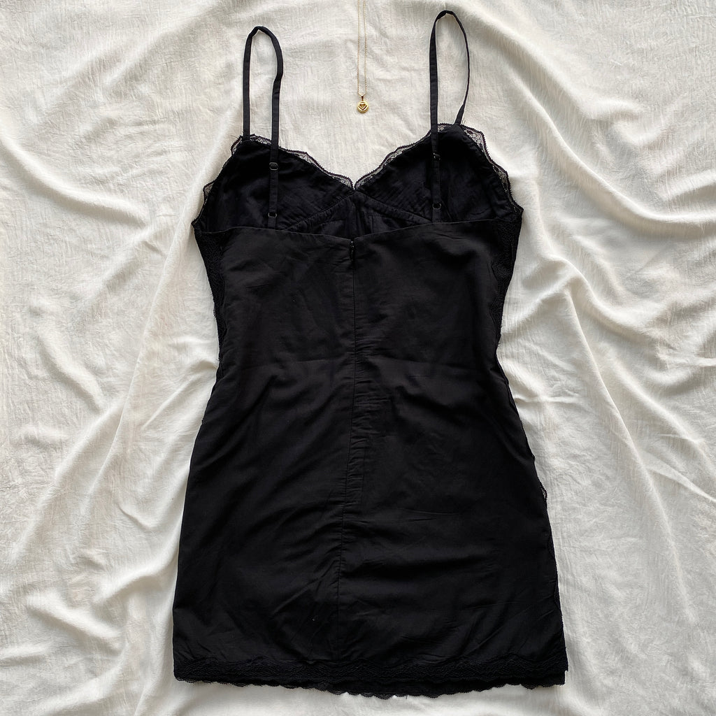 BLACK LACE DRESS FROM ZARA (Bust : 32-34, Upper Waist : 28-32)