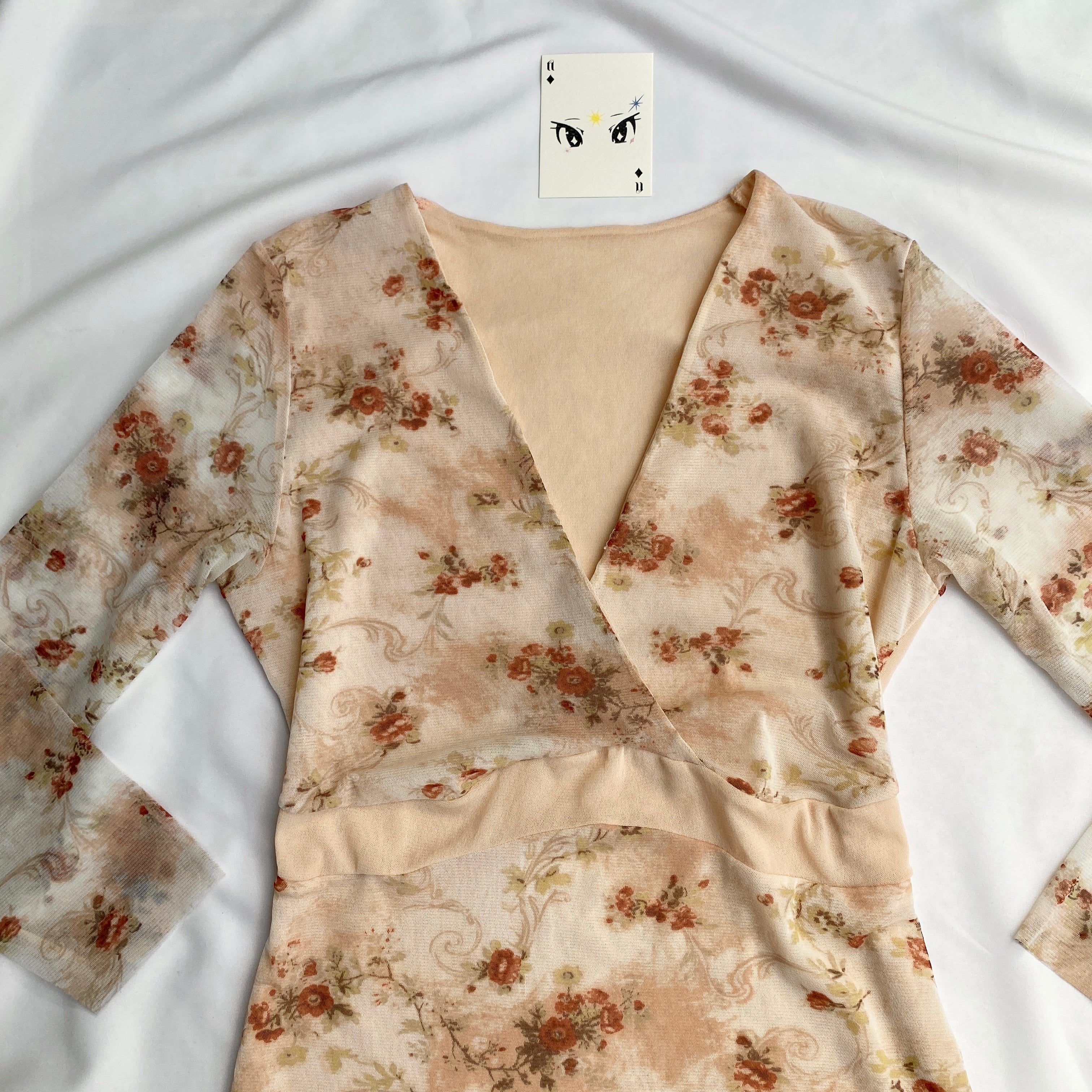 FLORAL FULL SLEEVED TOP (Bust : 34-38, Upper Waist : 28-36)