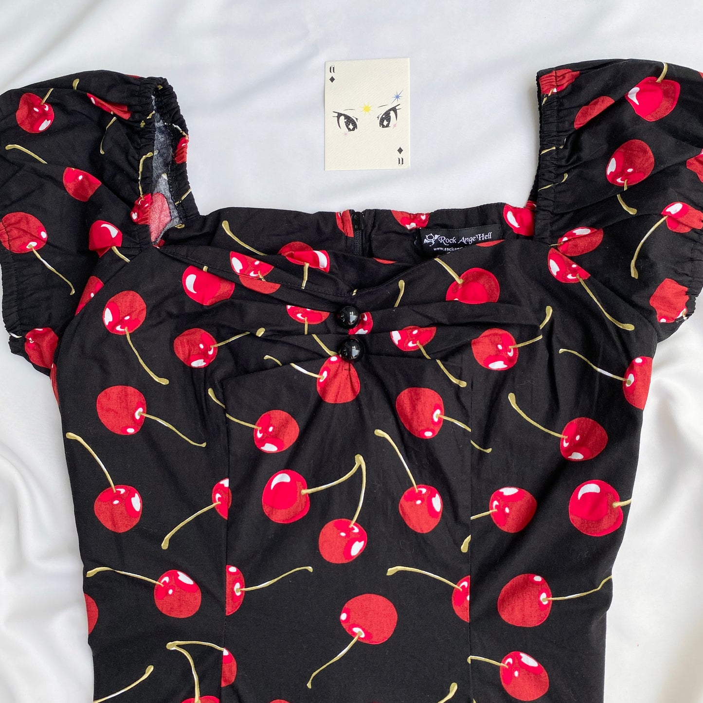 CHERRY TOP (Bust : 34-36, Upper Waist : 30-32)