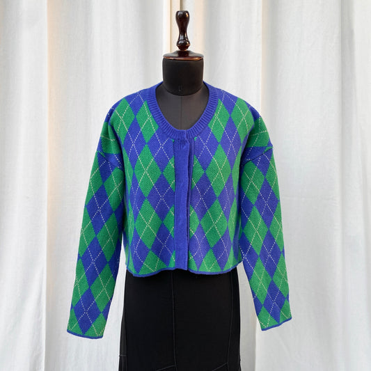 ARGYLE CARDIGAN (Bust : 46, Length : 18)