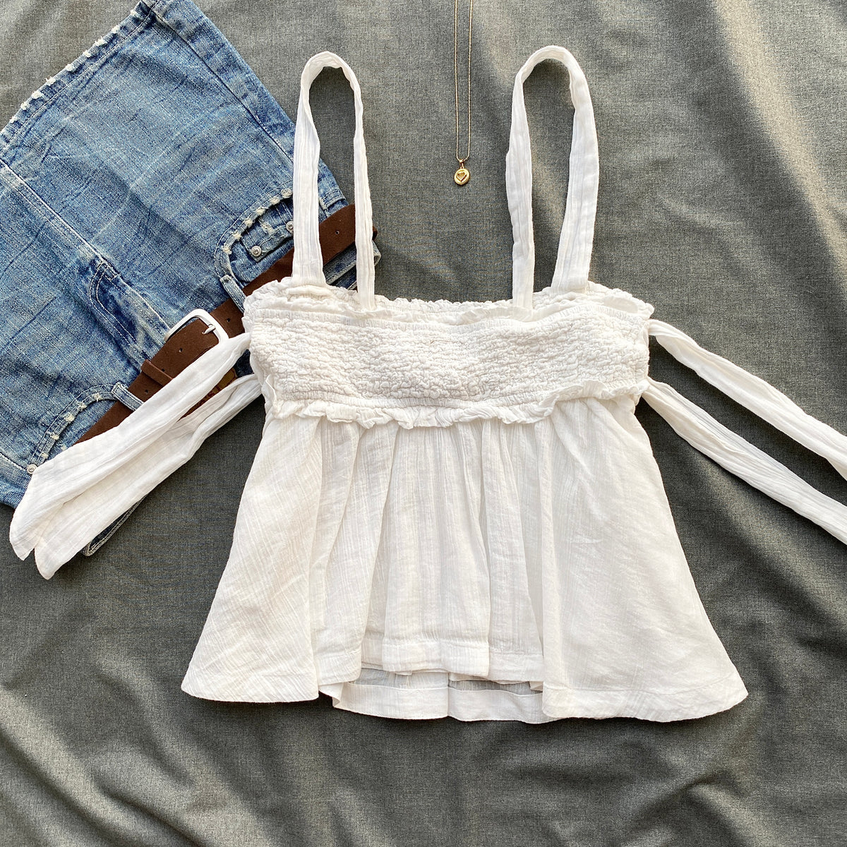 WHITE TOP FROM FREE PEOPLE (Sizes available)