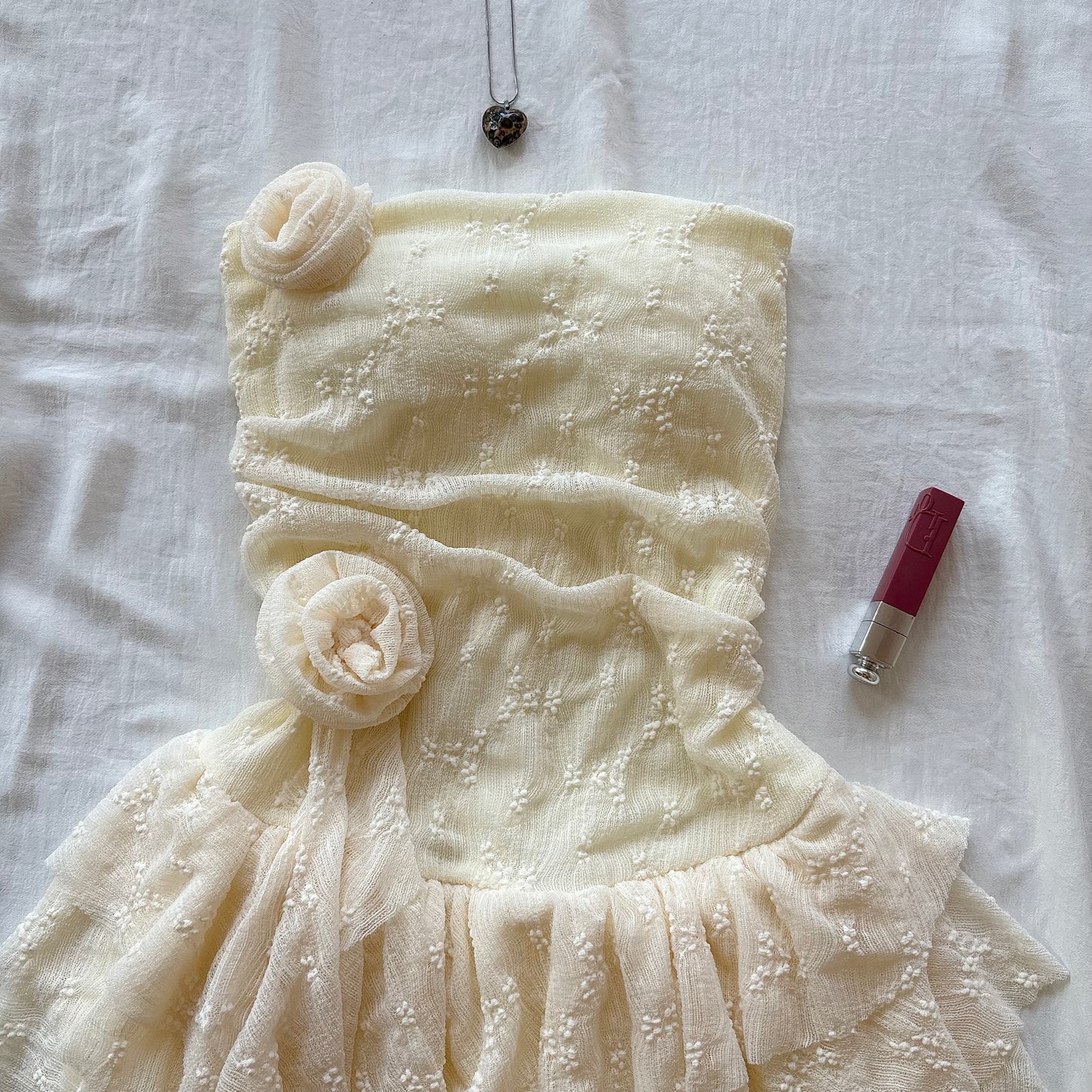 ROSE DRESS IN CREAM (Bust : 28-32, Upper Waist : 22-28)