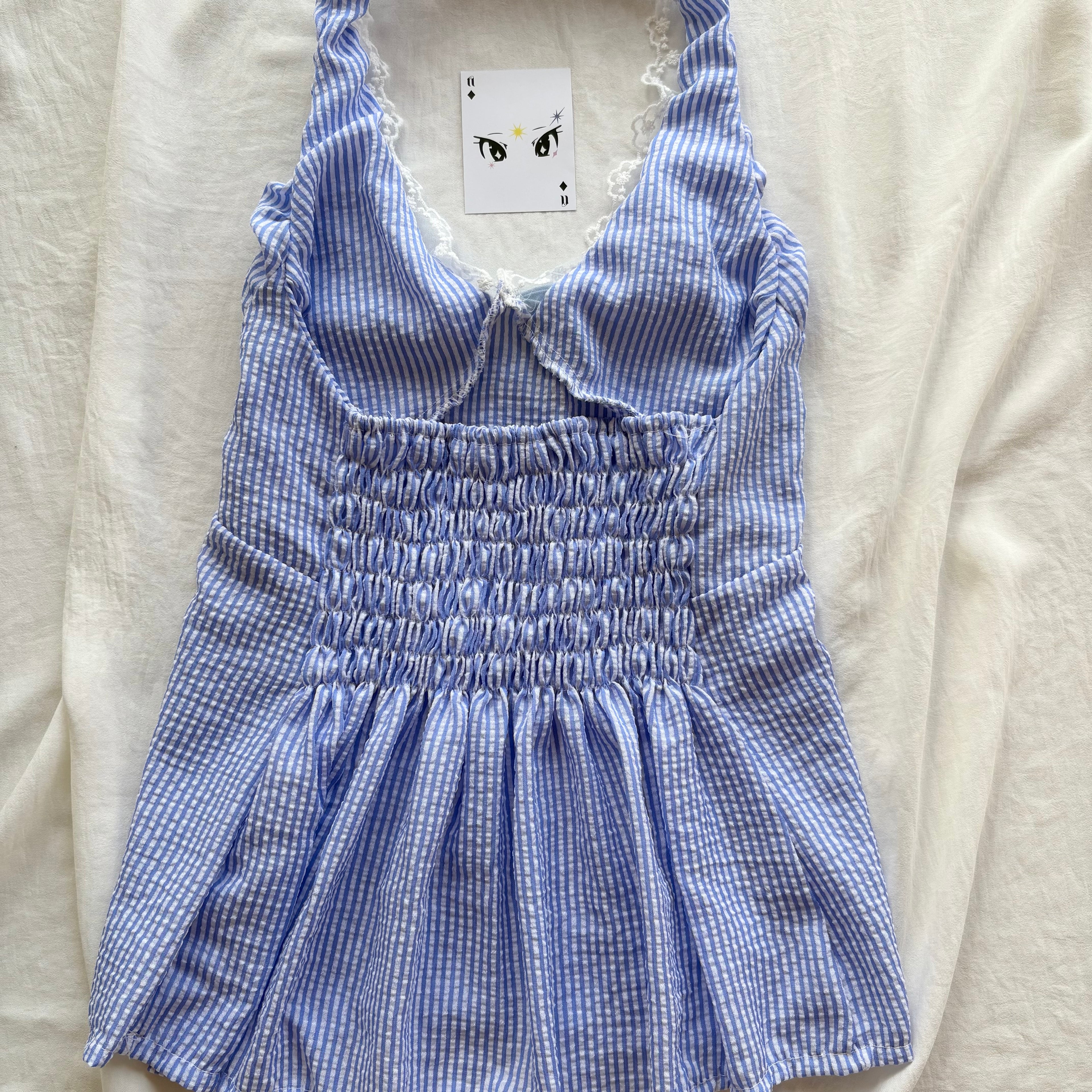 BLUE HALTER TOP  (Bust : 30-34, Upper Waist : 23-28)