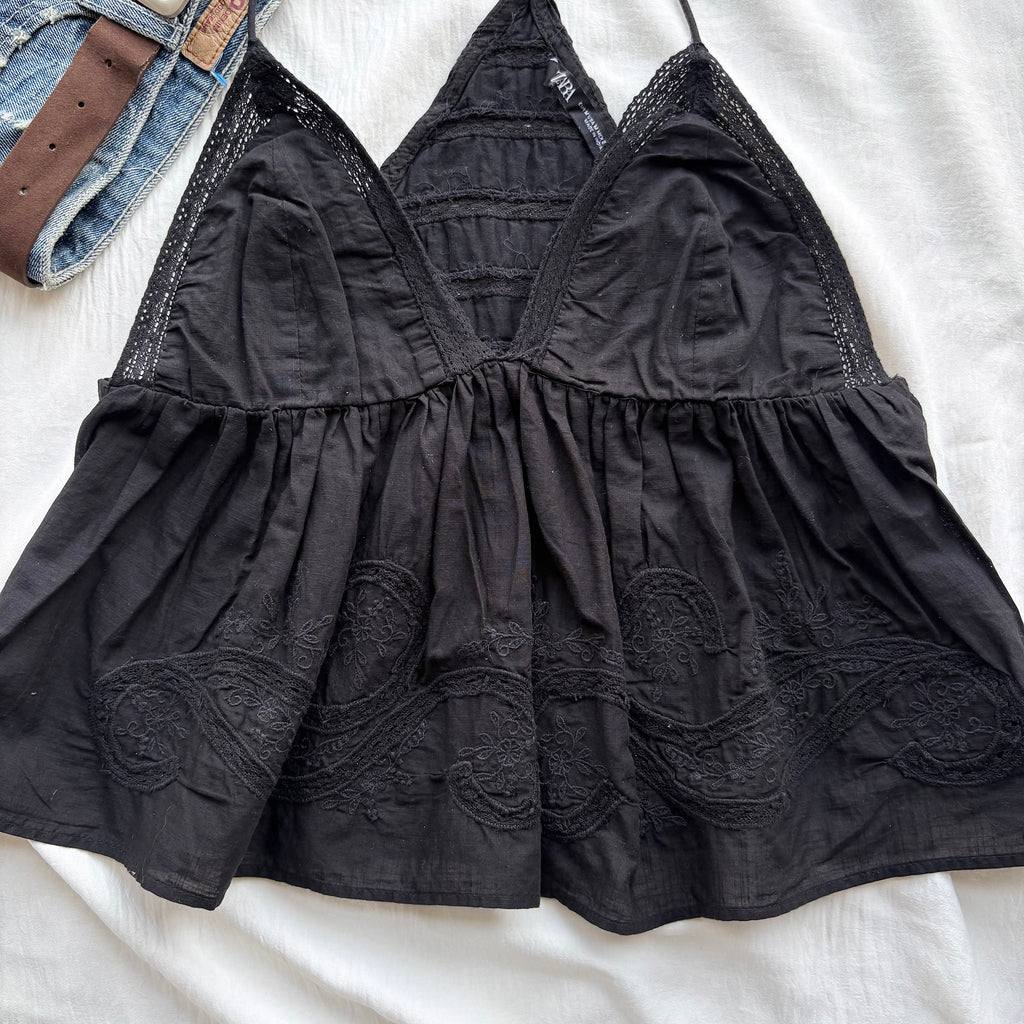 BLACK EMBROIDERED TOP FROM ZARA (34-36, Upper Waist : 28-32)