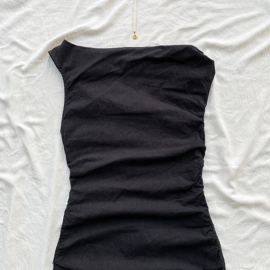 ASYMMETRIC BLACK DRESS FROM FREE PEOPLE (Bust : 30-32, Upper Waist : 26-28)