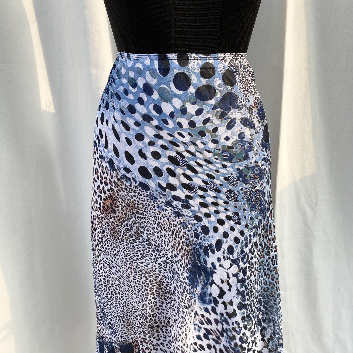 ANIMAL PRINT SKIRT (Waist : 28-34)