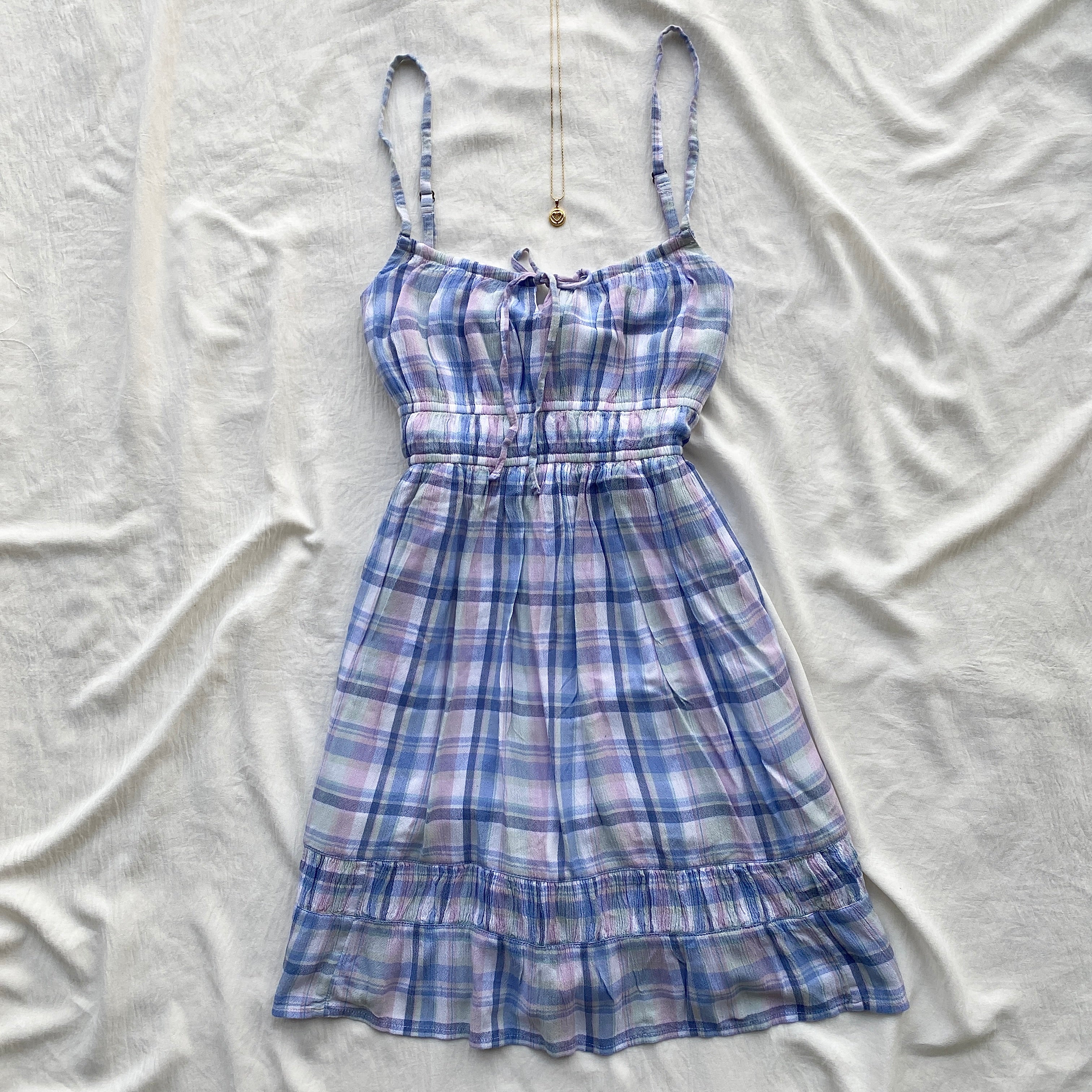 PLAID DRESS FROM HOLLISTER (Bust : 30-34, Upper Waist : 22-28)