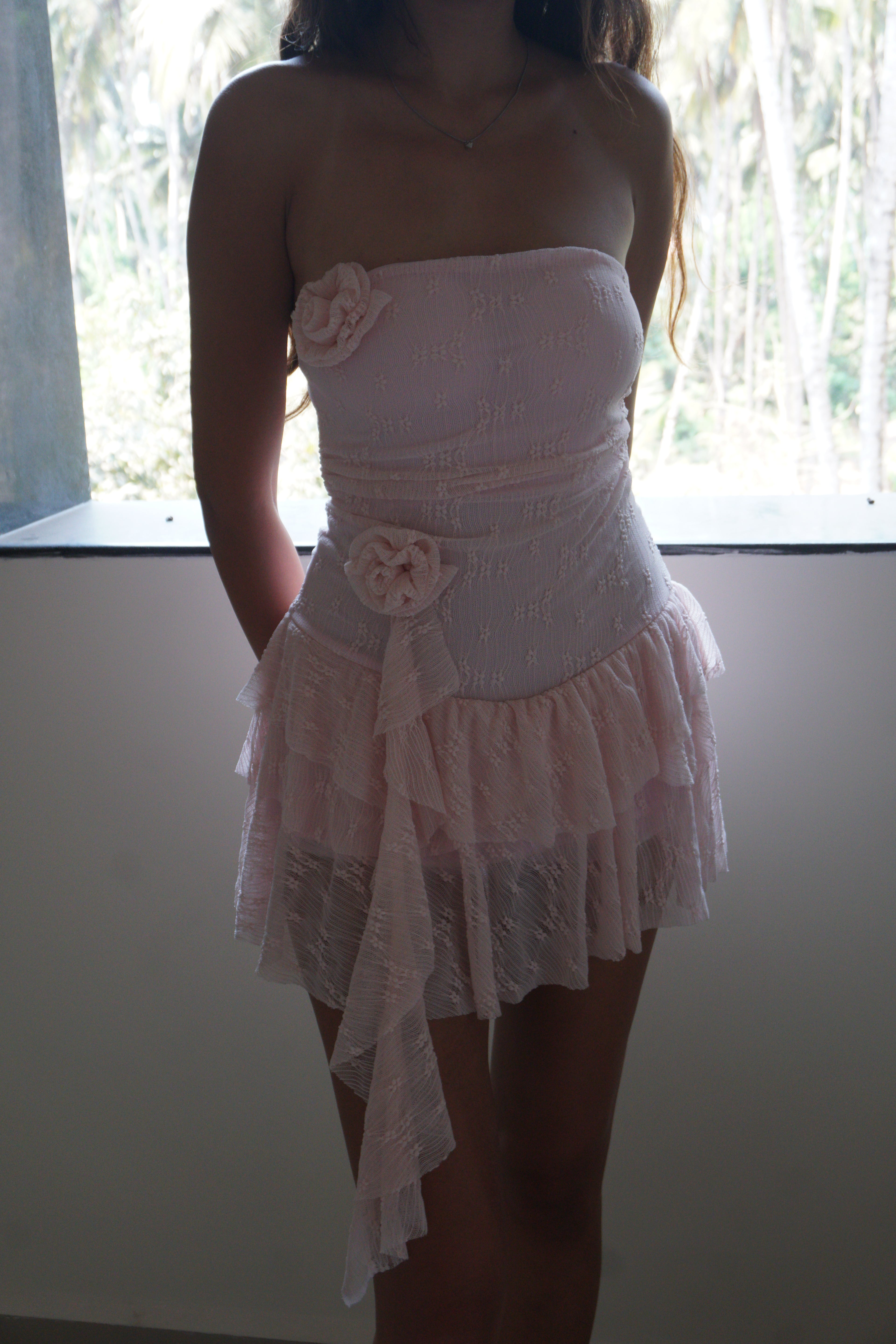 ROSE DRESS IN CREAM (Bust : 28-32, Upper Waist : 22-28)