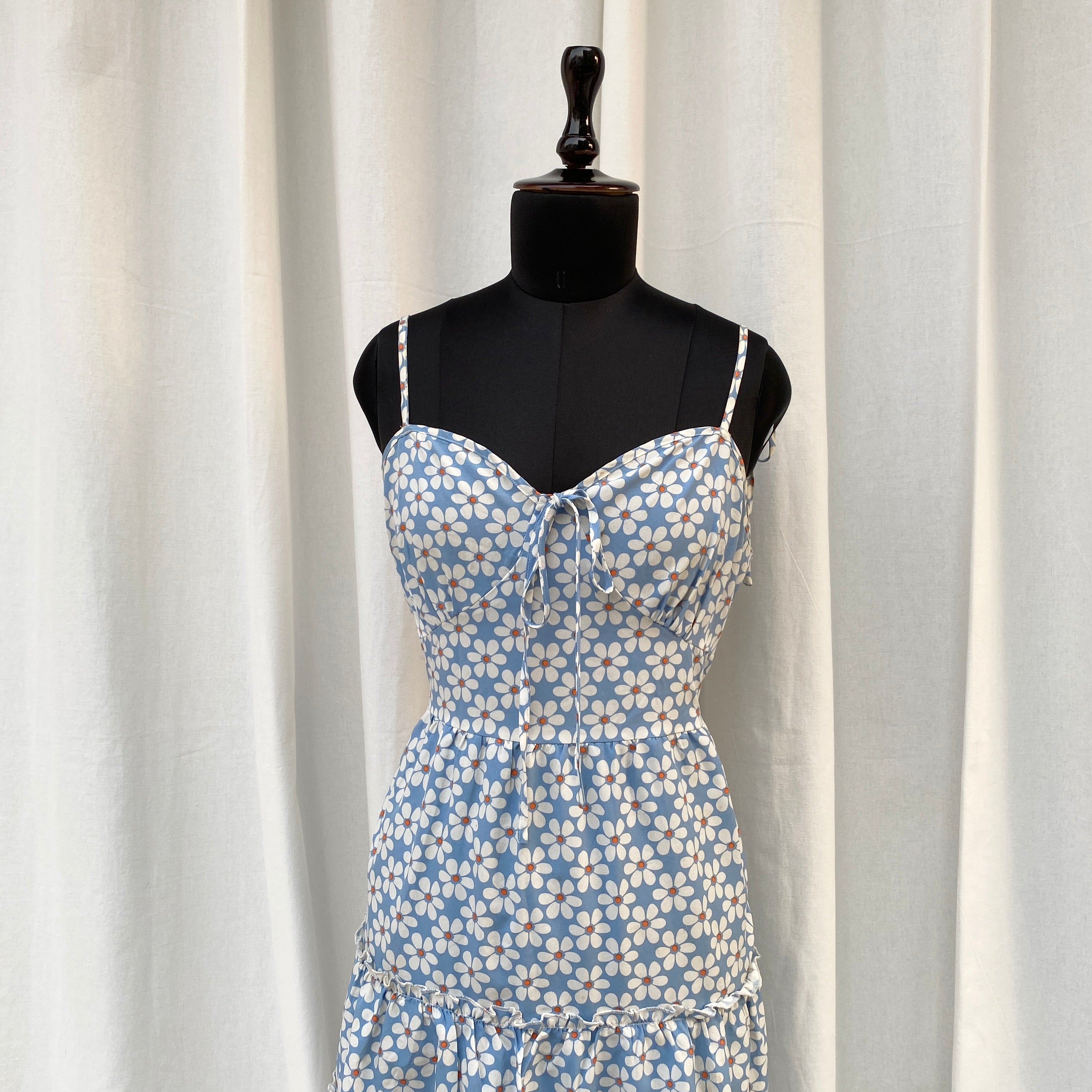 BLUE FLORAL DRESS (Bust : 34-36, Upper Waist : 30-34)