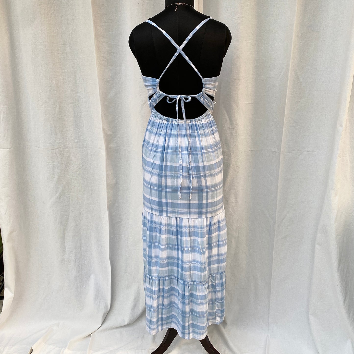 PLAID DRESS FROM HOLLISTER (Bust : 32-34, Upper Waist : 24-28)