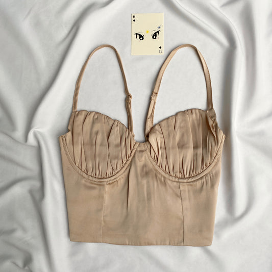 BEIGE BACKLESS TOP (Bust : 30-34, Upper Waist : 26-30)
