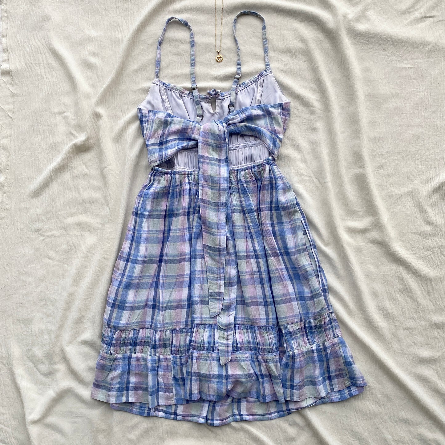PLAID DRESS FROM HOLLISTER (Bust : 30-34, Upper Waist : 22-28)