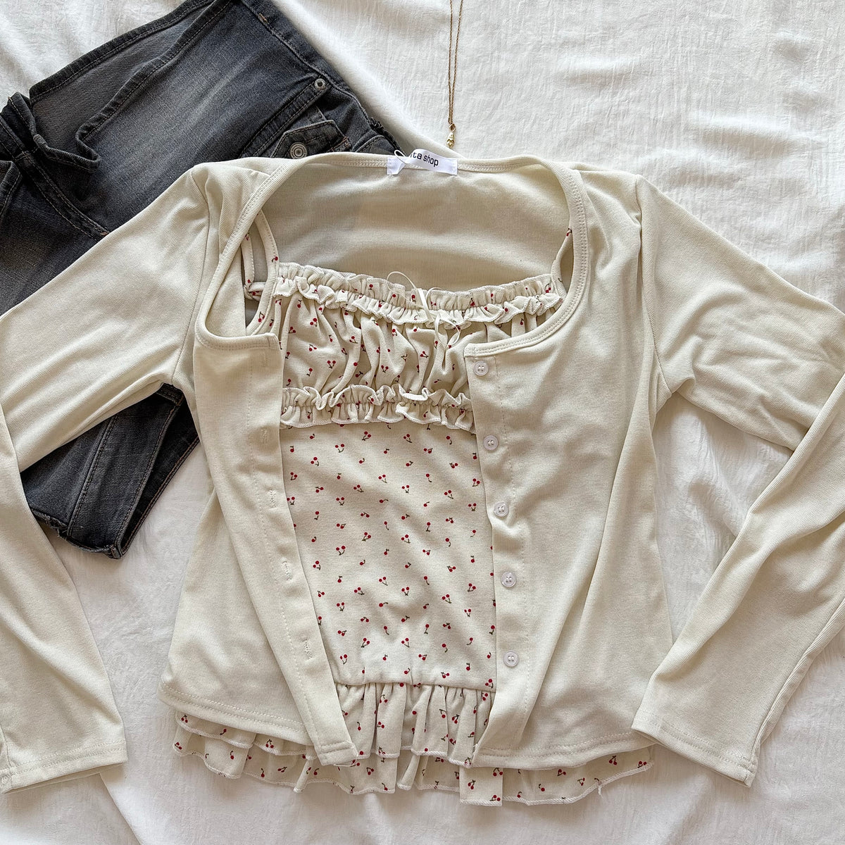 PORCELAIN TOP IN CREAM (Bust :  30-34, Upper Waist : 24-29)