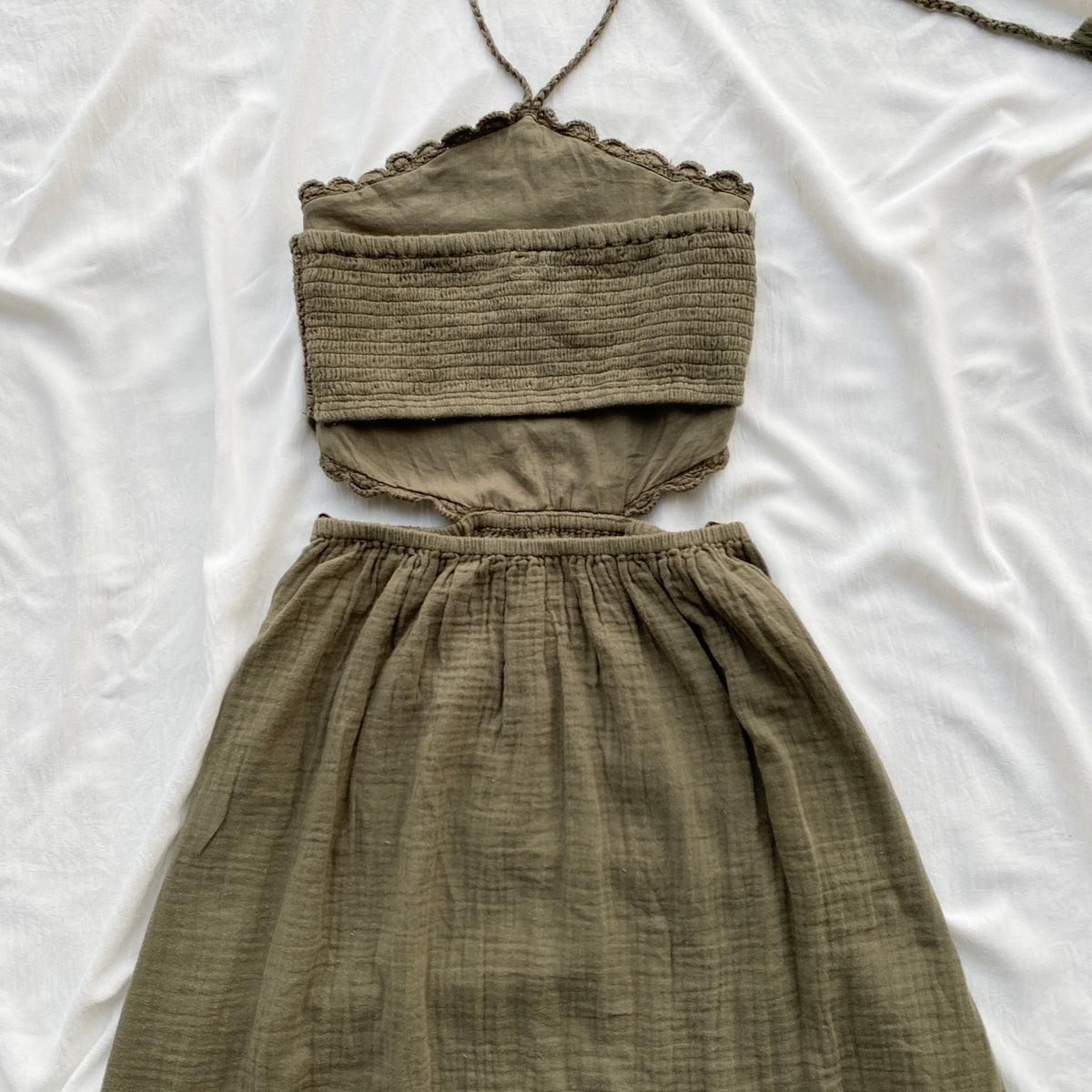 GREEN CROCHET HALTER DRESS (Bust : 30-34, Upper Waist : 24-28)