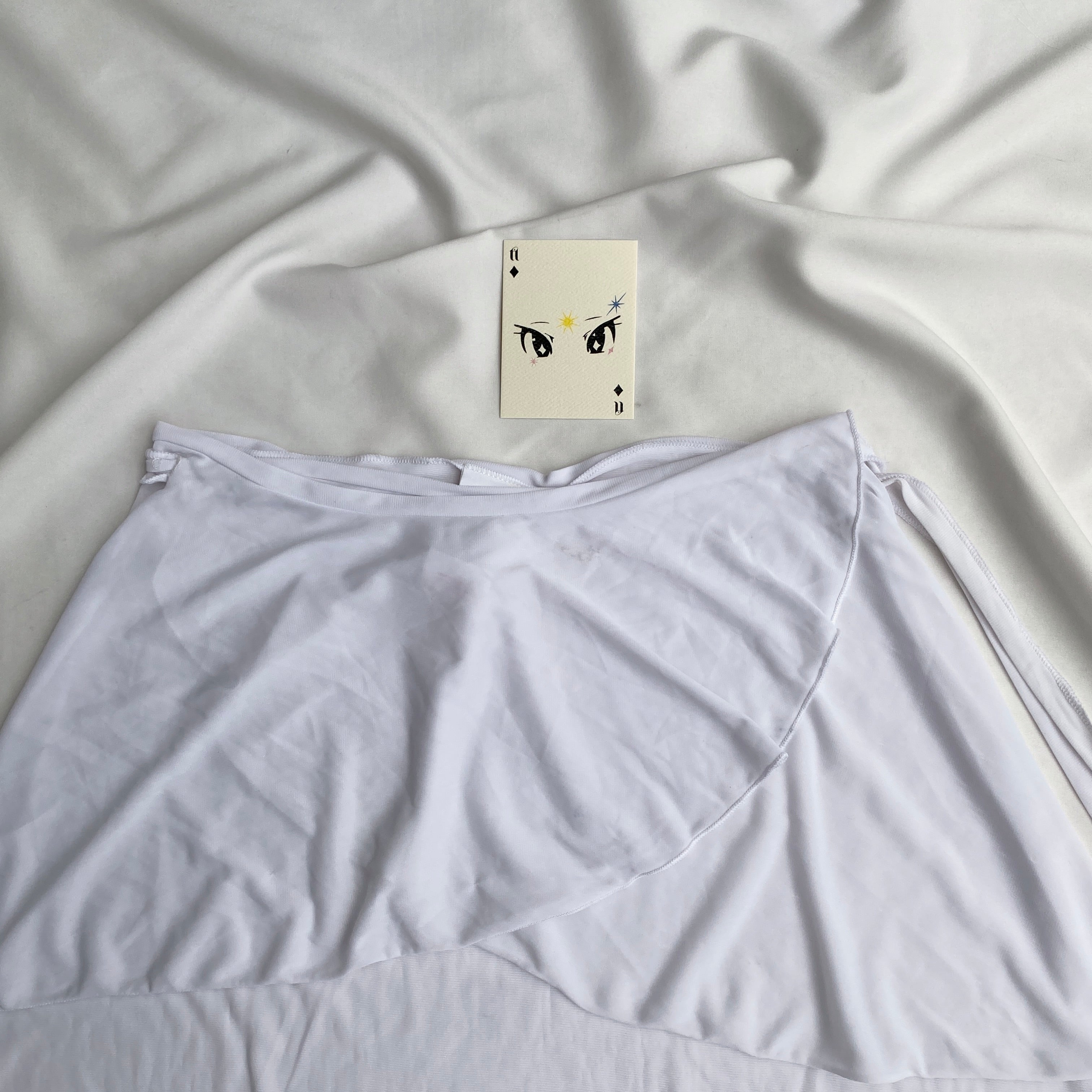 WHITE BIKINI WRAP SKIRT FROM DECATHLON (Waist : 24-28)