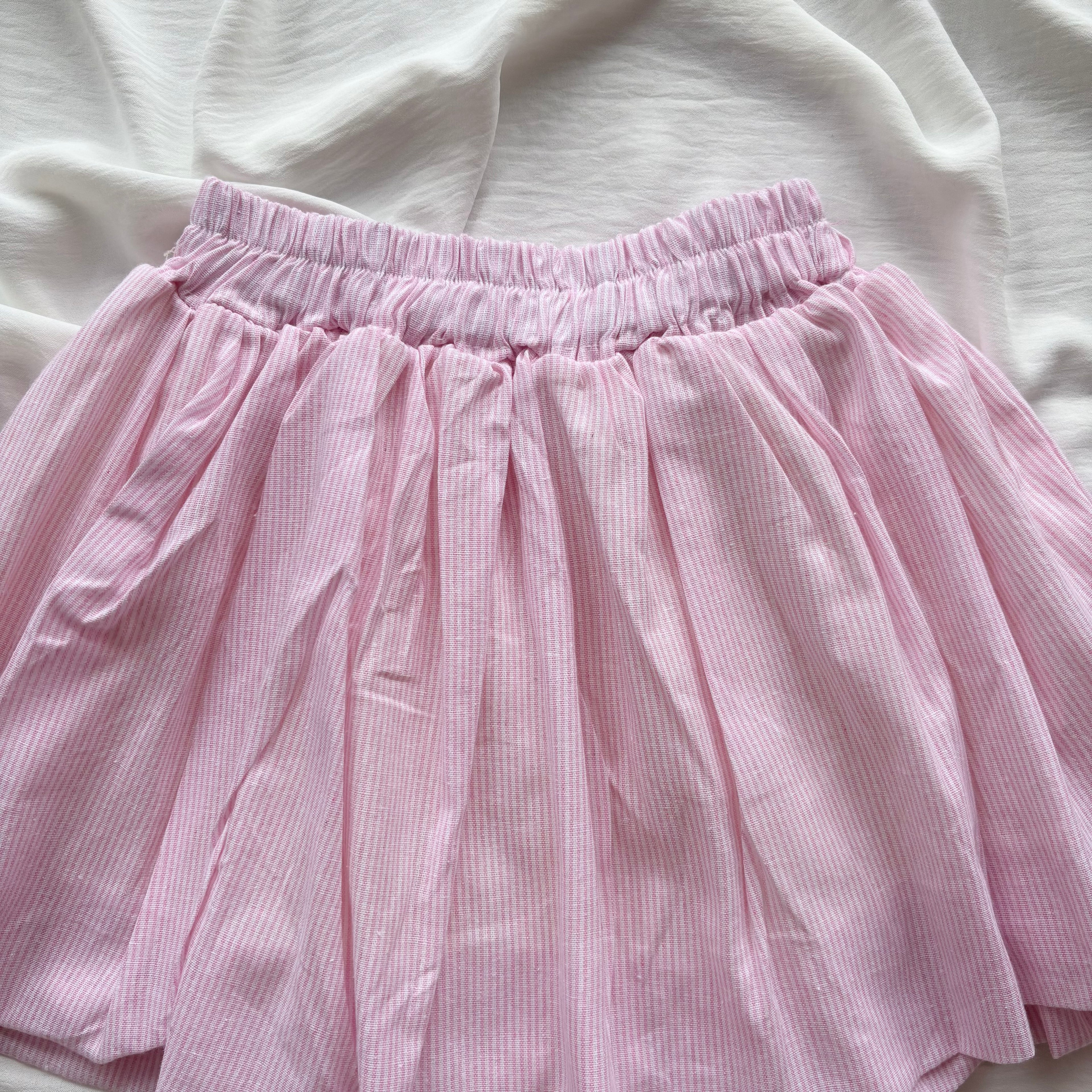 PINK BUBBLE SKIRT (Waist : 22-28)