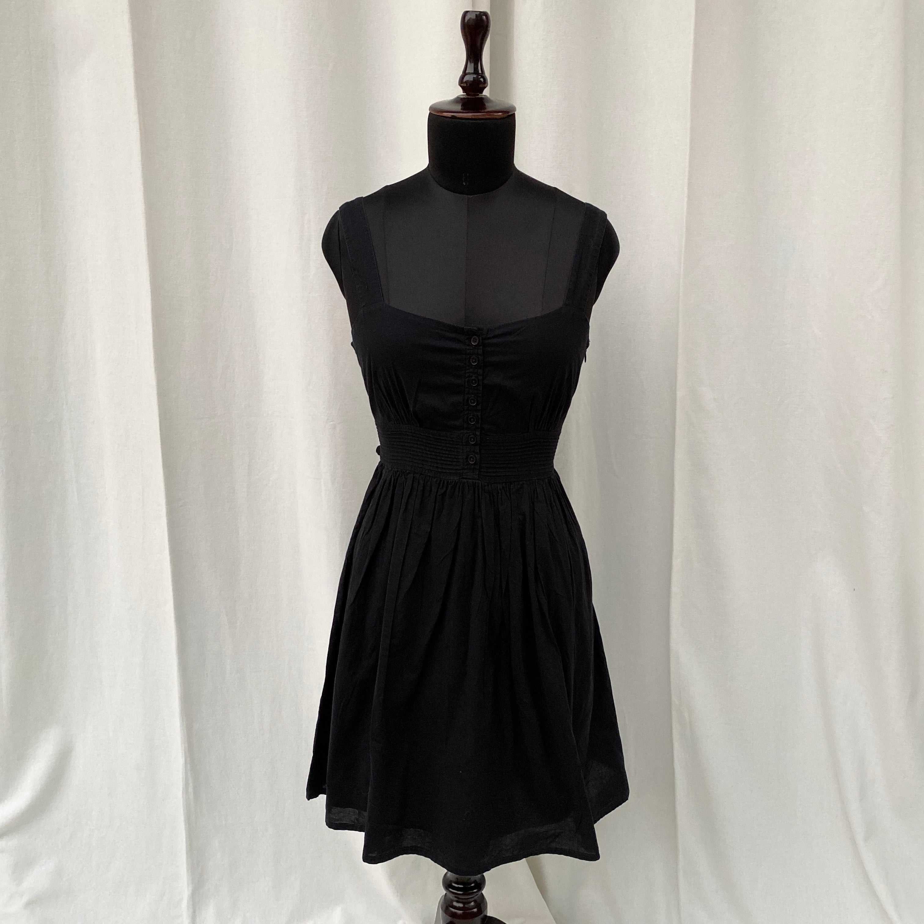BLACK DRESS (Bust : 30-34, Upper Waist : 26-29)