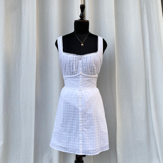 WHITE DRESS FROM HOLLISTER (Bust : 34-36, Upper Waist : 28-34)