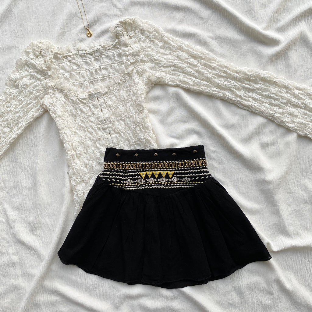 BLACK SKIRT WITH EMBROIDERED BAND FROM RIPCURL (Waist : 22-26)