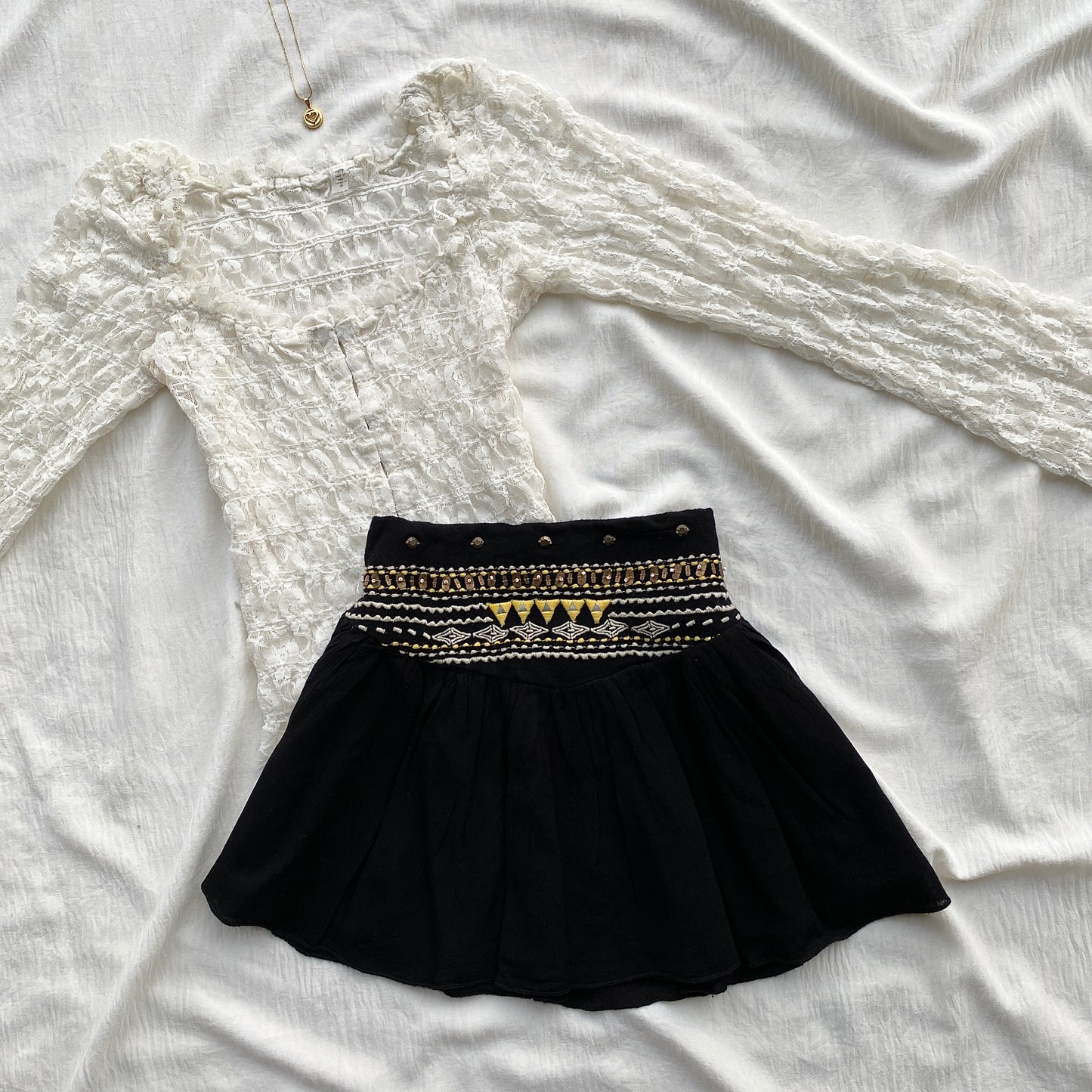 BLACK SKIRT WITH EMBROIDERED BAND FROM RIPCURL (Waist : 22-26)