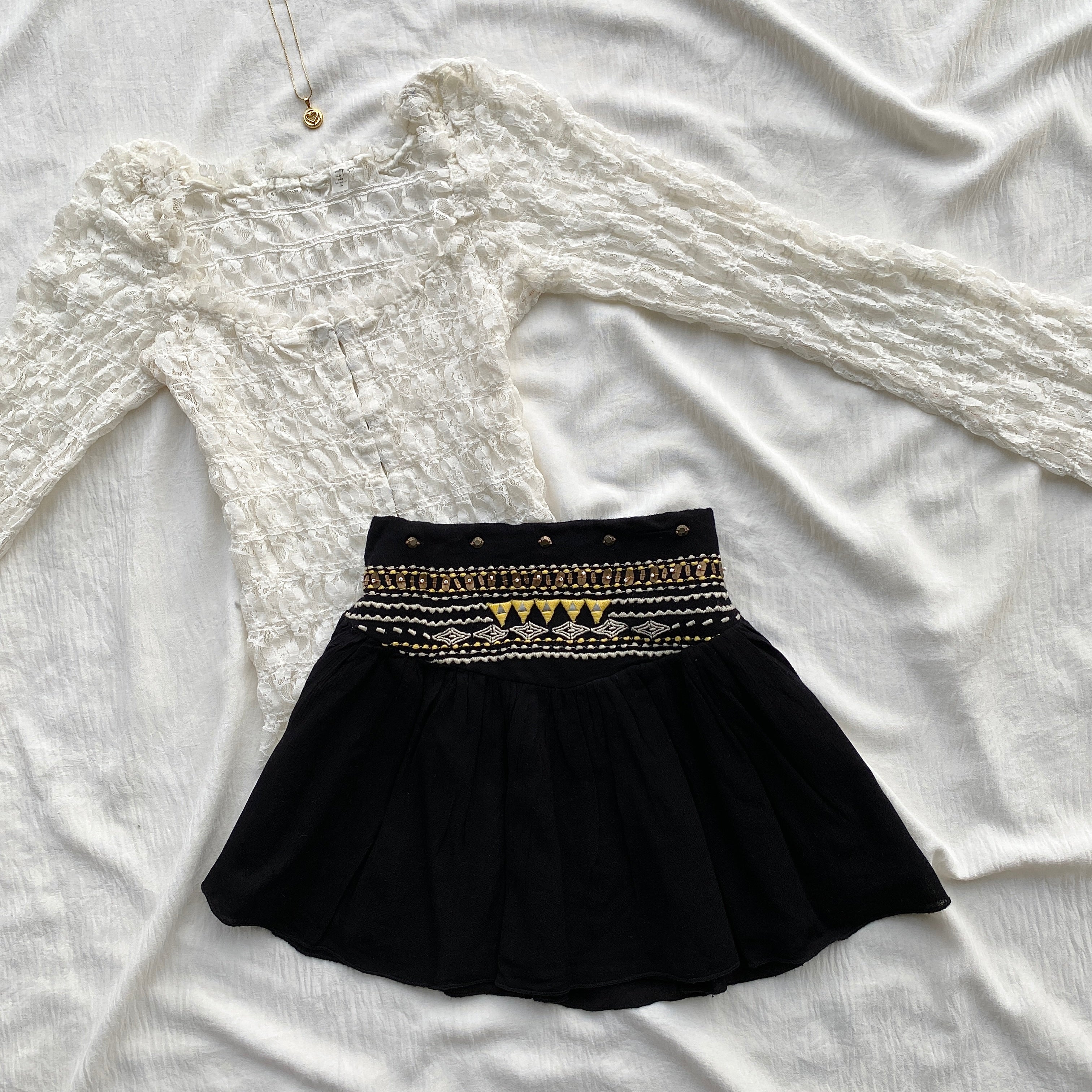 BLACK SKIRT WITH EMBROIDERED BAND FROM RIPCURL (Waist : 22-26)