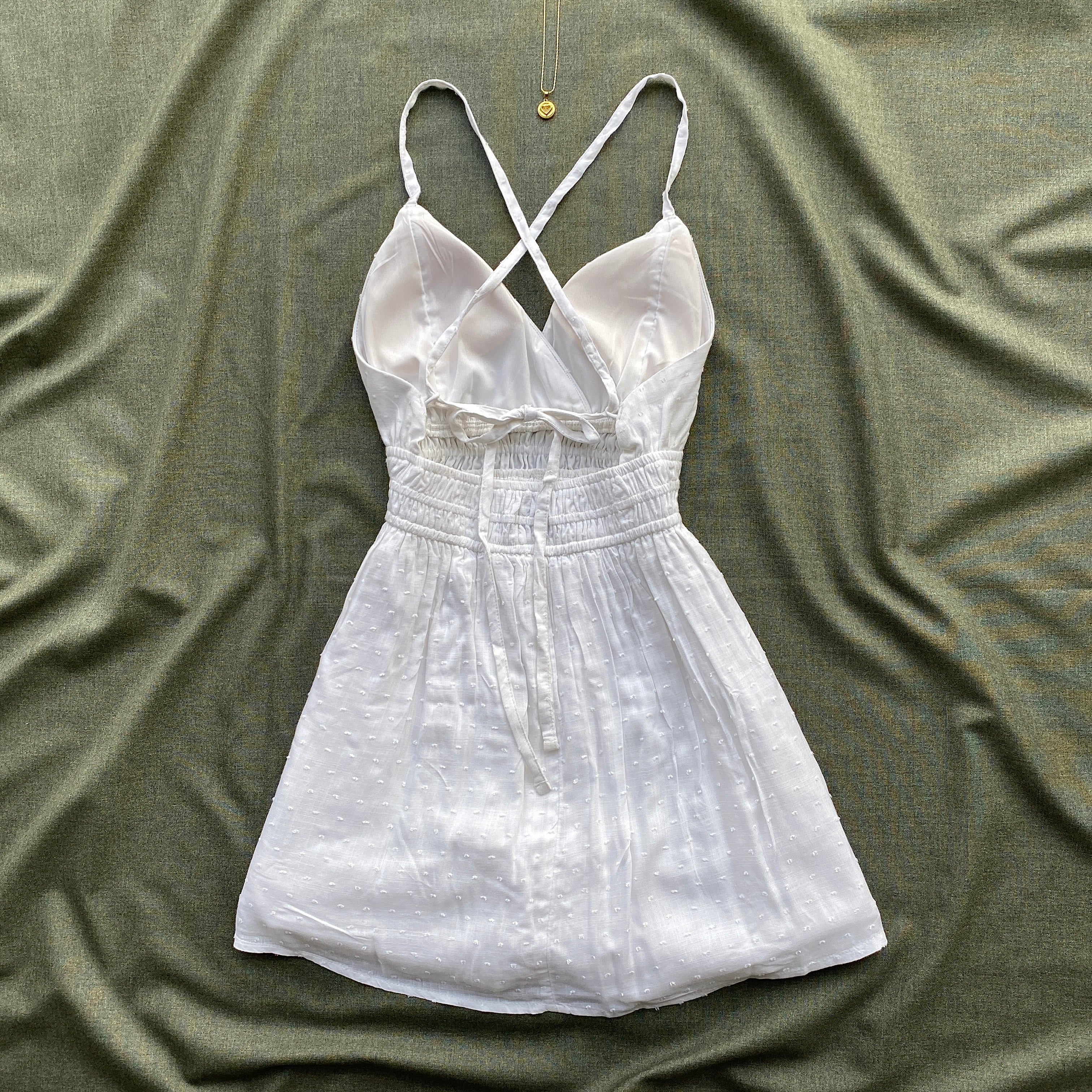 WHITE DRESS FROM HOLLISTER (Bust : 30-32, Upper Waist : 23-28)