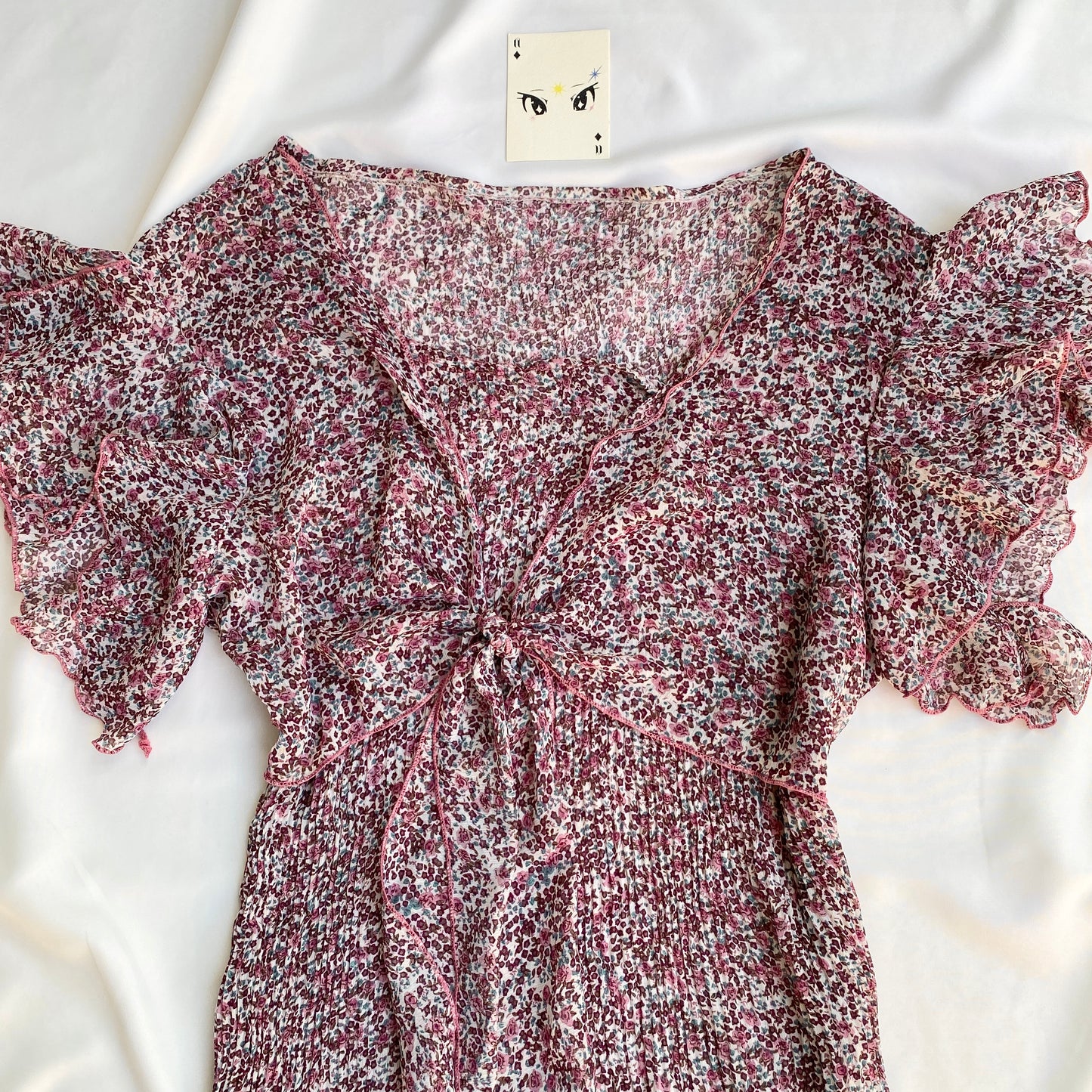 FLORAL SHRUG TOP (Bust : 36-40, Upper Waist : 30-36)