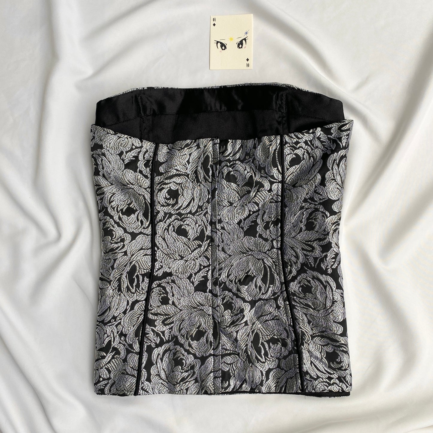 GREY ROSES JACQUARD CORSET (Bust : 32-34, Upper Waist : 28-30)