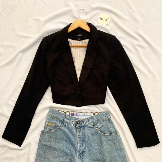 BLACK CROPPED BLAZER