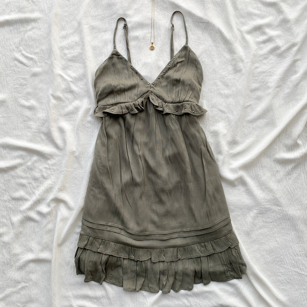 OLIVE GREEN STUDDED DRESS FROM HOLLISTER (Bust : 30-32, Upper Waist : 24-28)