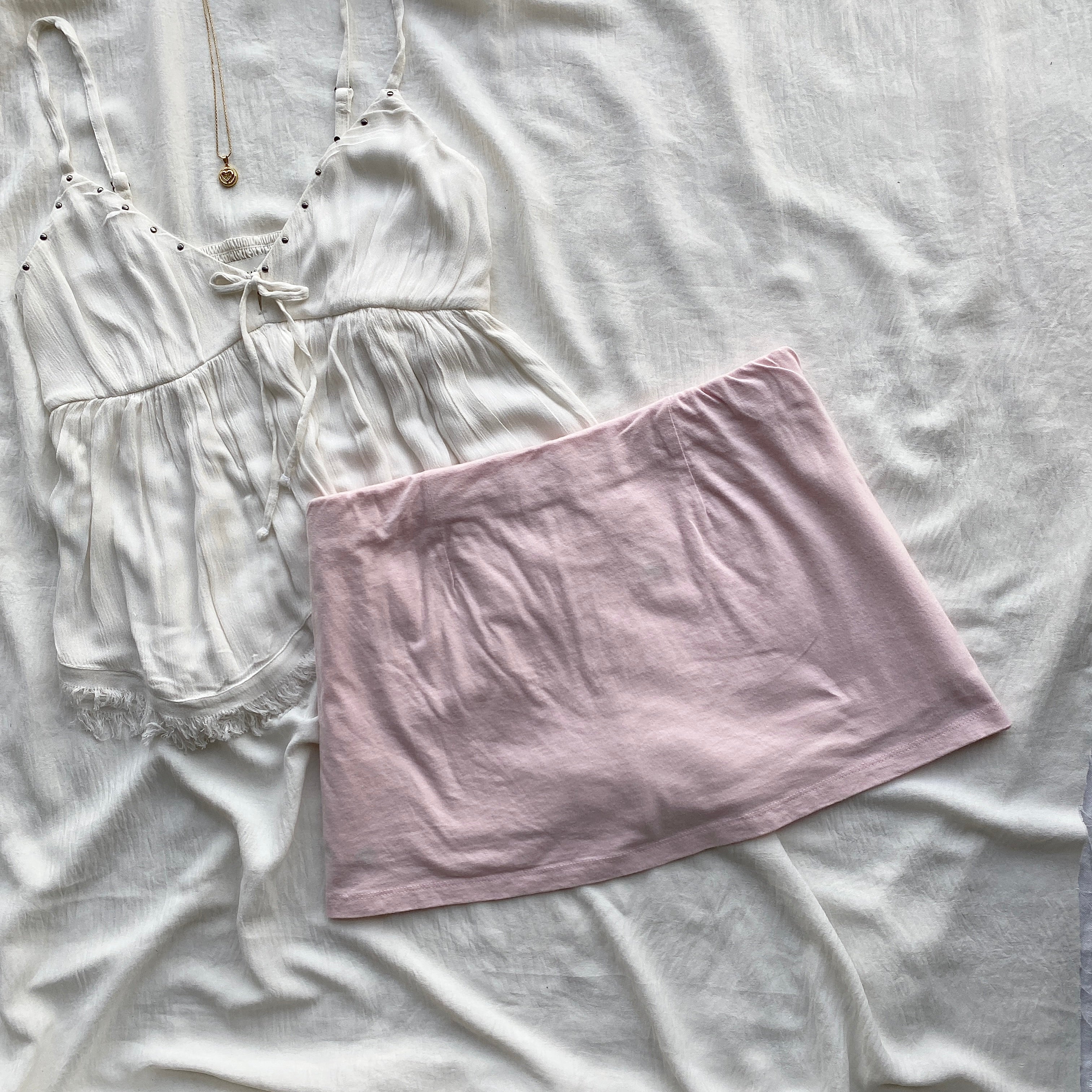 PINK SKIRT FROM FREE PEOPLE (Sizes available)