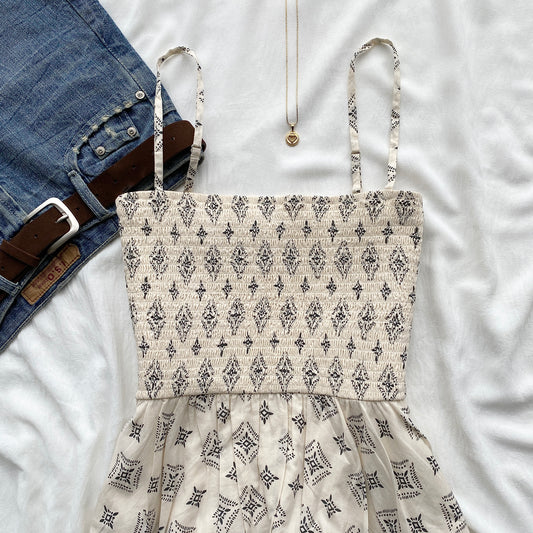 WHITE BABYDOLL TOP (Bust : 34-36, Upper Waist : 28-32)