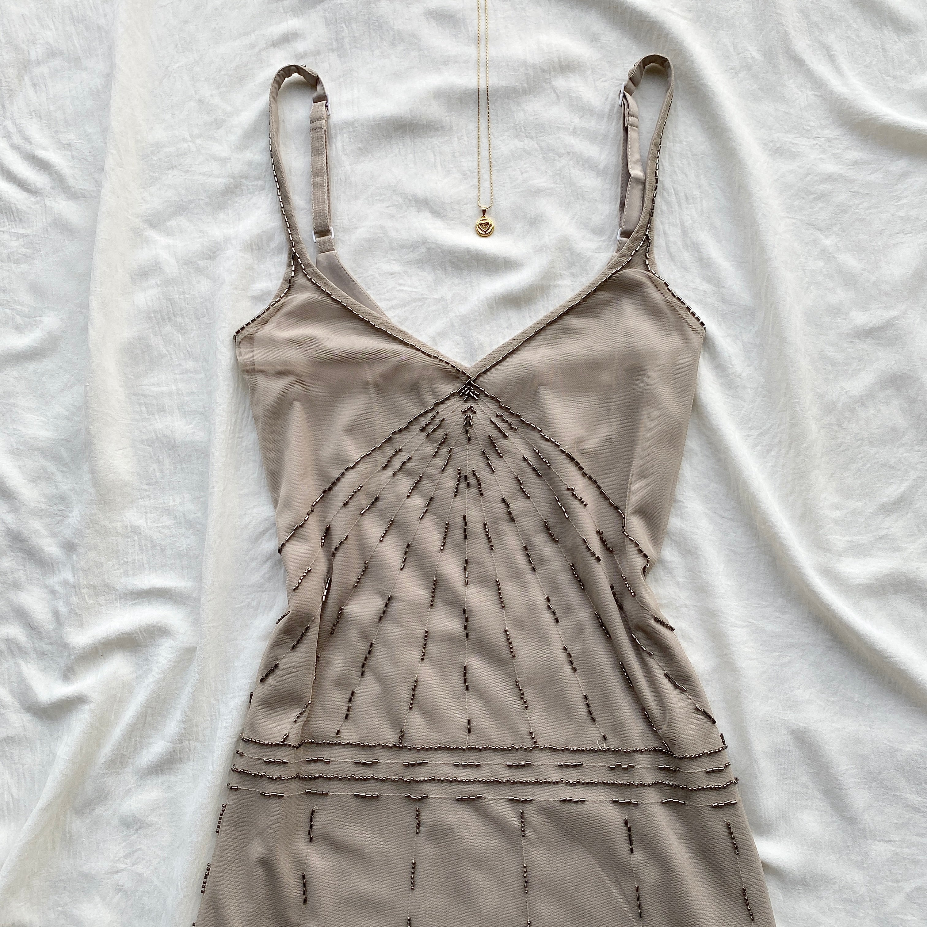 BEIGE BEADED DRESS FROM ABERCROMBIE (Bust : 32-34, Upper Waist : 26-30 –  TITLQE