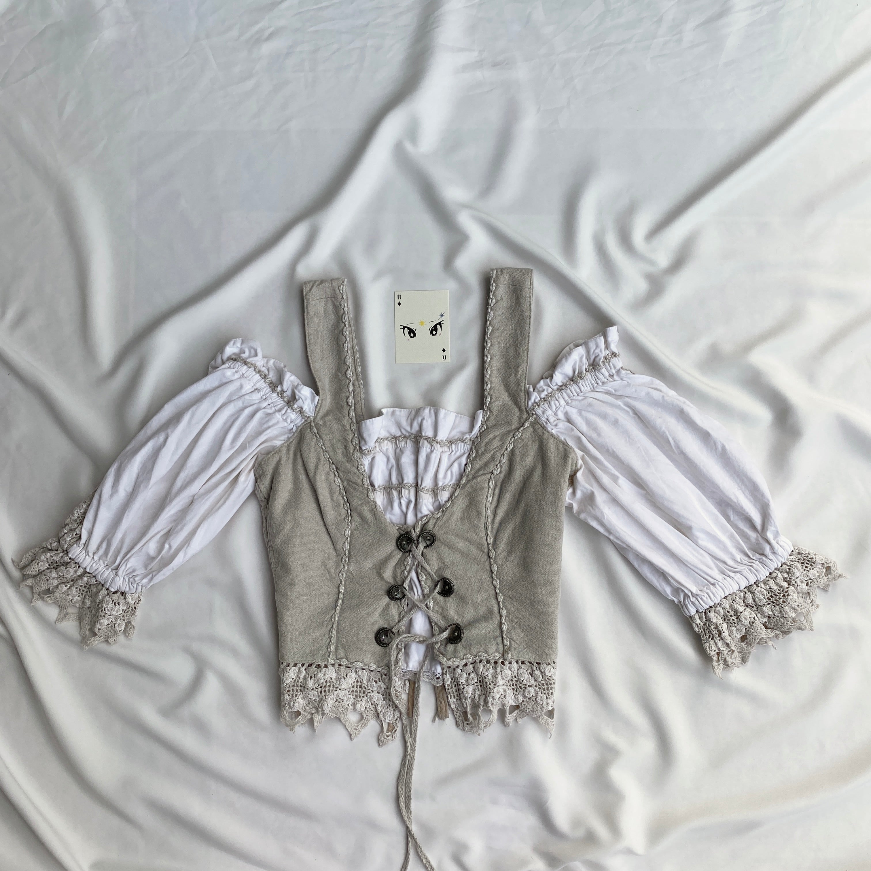 COTTAGECORE CORSET (Bust : 32-34, Upper Waist : 28-32)