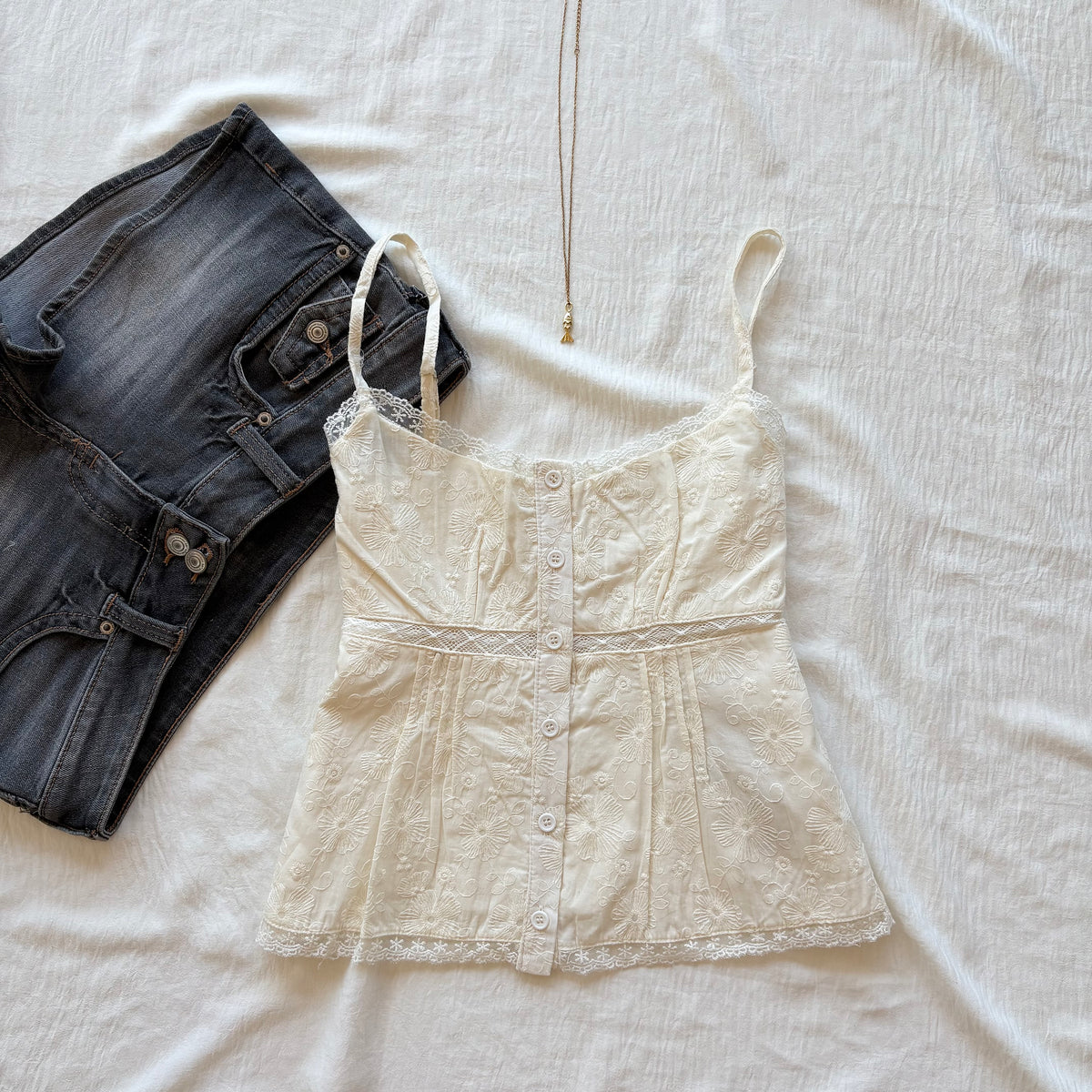 DAISY TOP (Bust : 30-32, Upper Waist : 24-28)