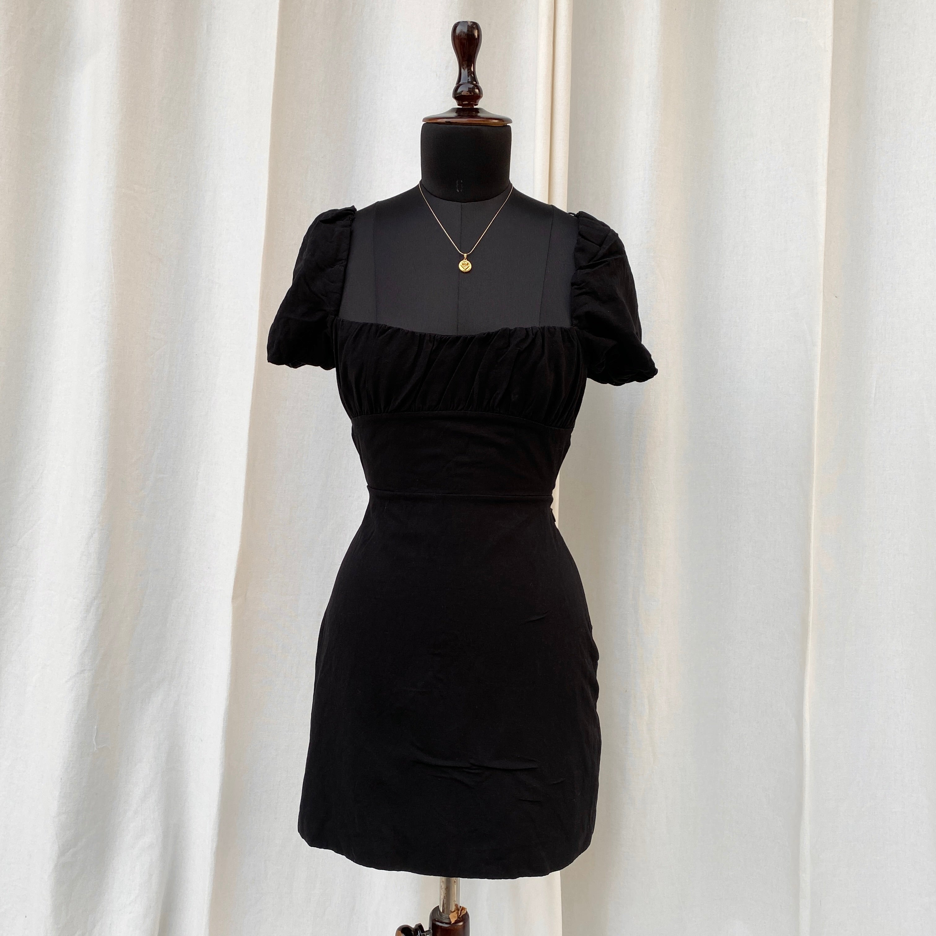 BLACK DRESS FROM ZARA (Bust : 32-34, Upper Waist : 26-28)