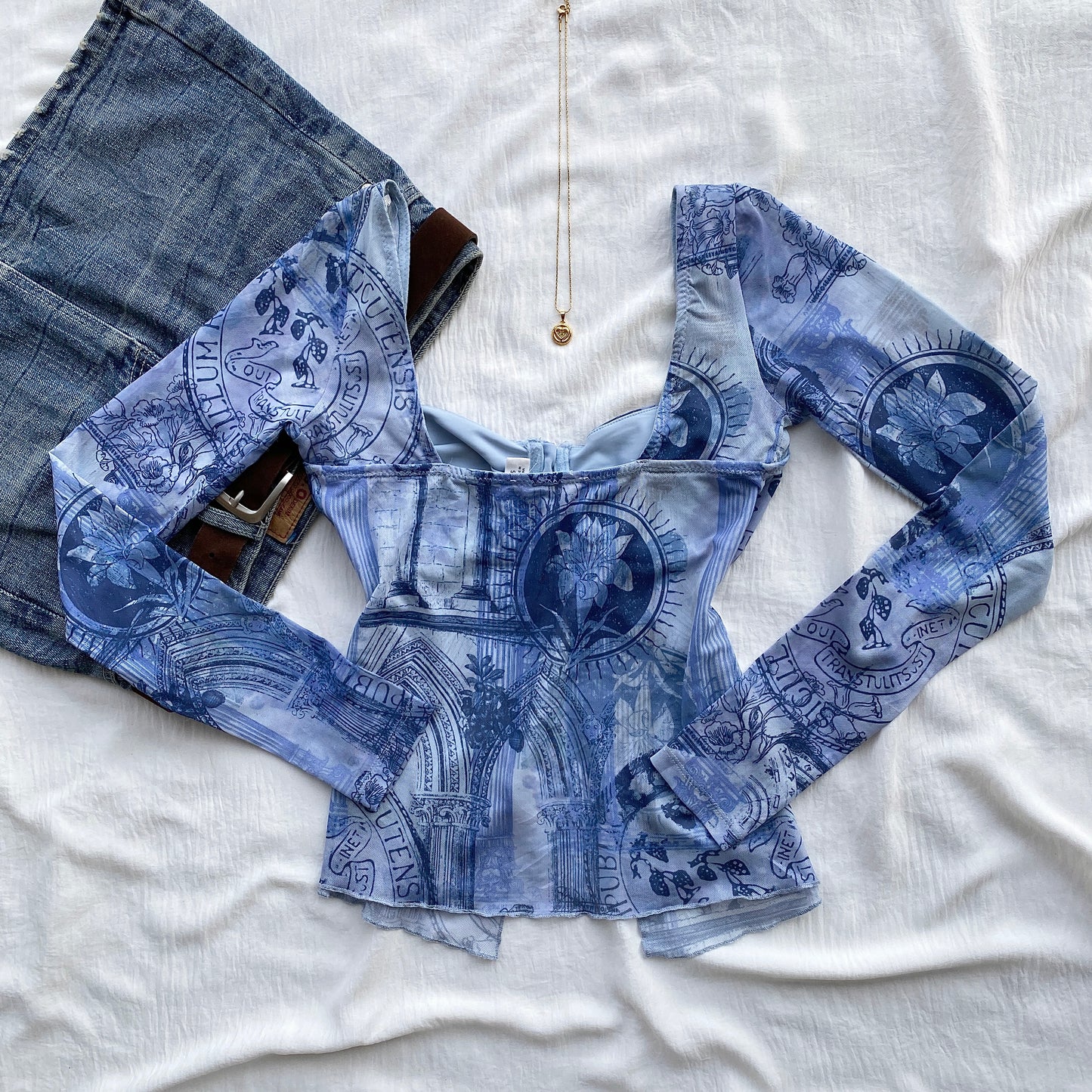 BLUE TOP FROM GLASSONS (Bust : 30-34, Upper Waist : 26-30)