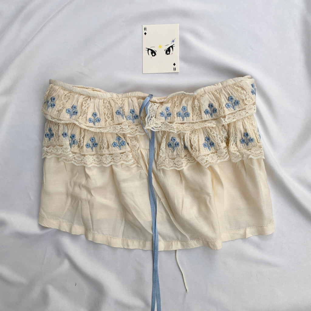 WHITE FRILLY TOP FROM FREE PEOPLE (Bust : 34-36, Upper Waist : 28-30)