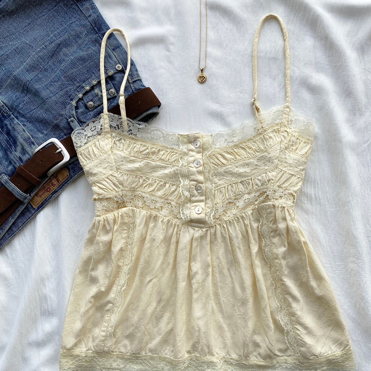 BUTTER YELLOW LACE TOP FROM KIMCHI BLUE (Sizes available)