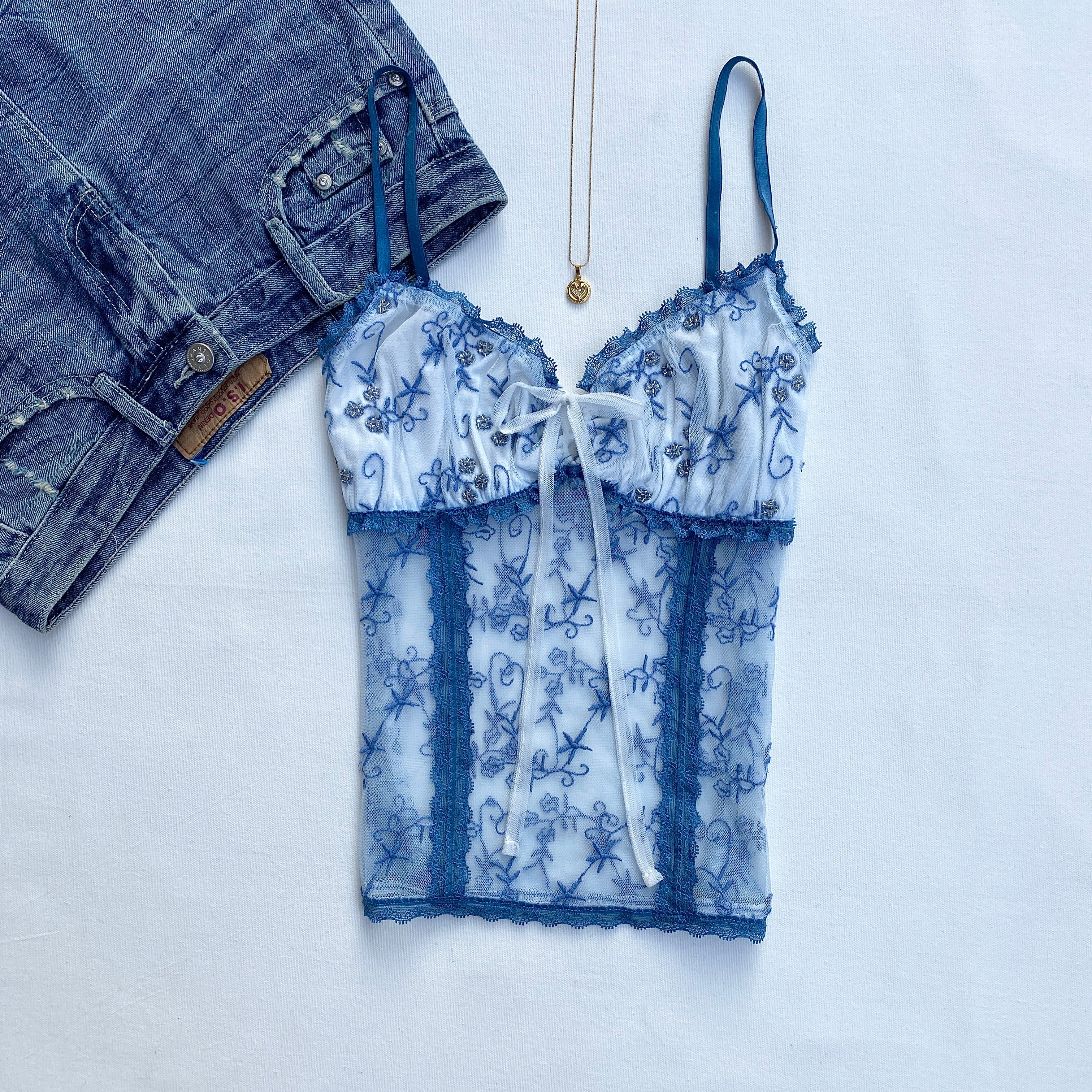 BLUE EMBROIDERED TOP FROM URBAN OUTFITTERS (Multiple sizes available)