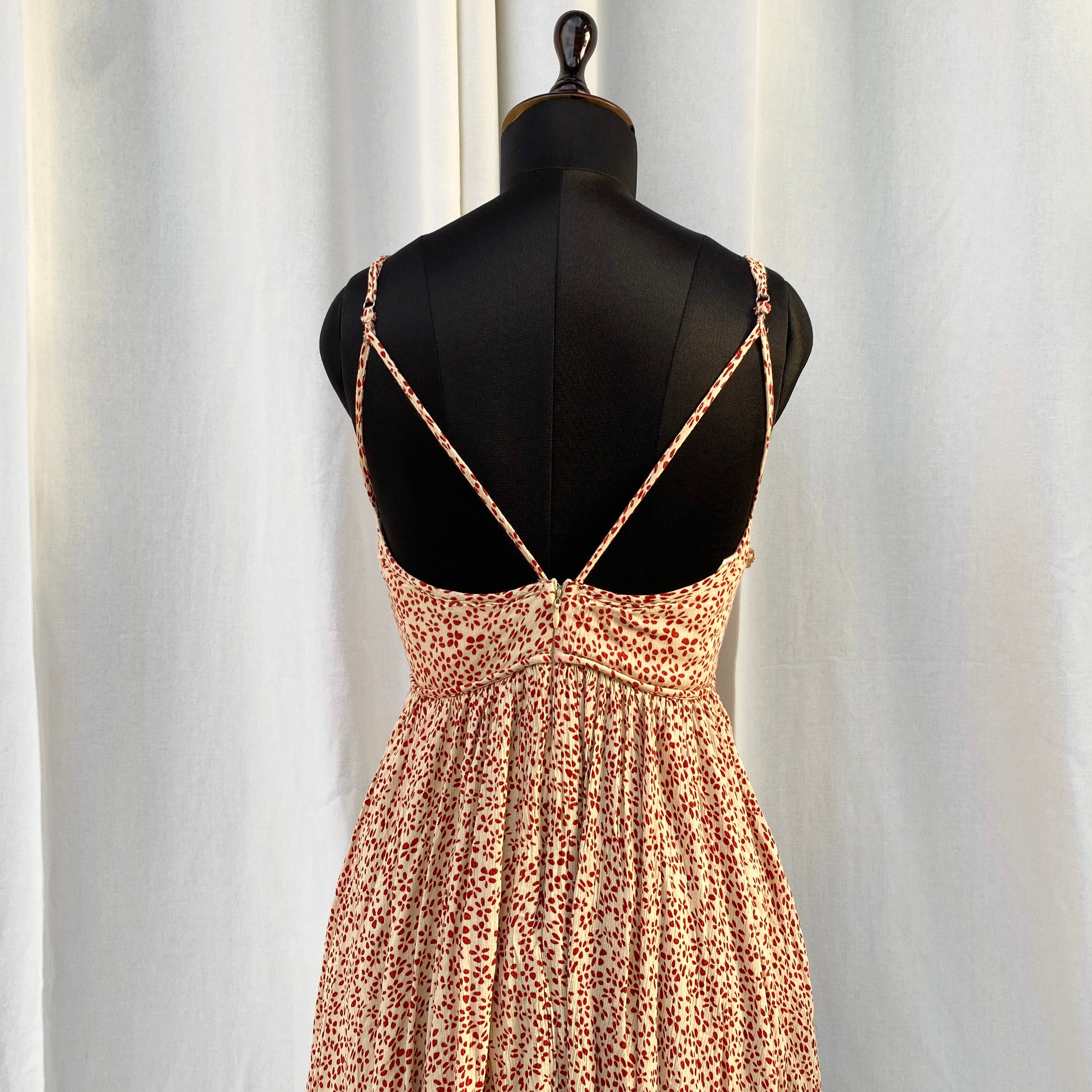 FLORAL SUNDRESS (Bust : 32-34, Upper Waist : 26-30)