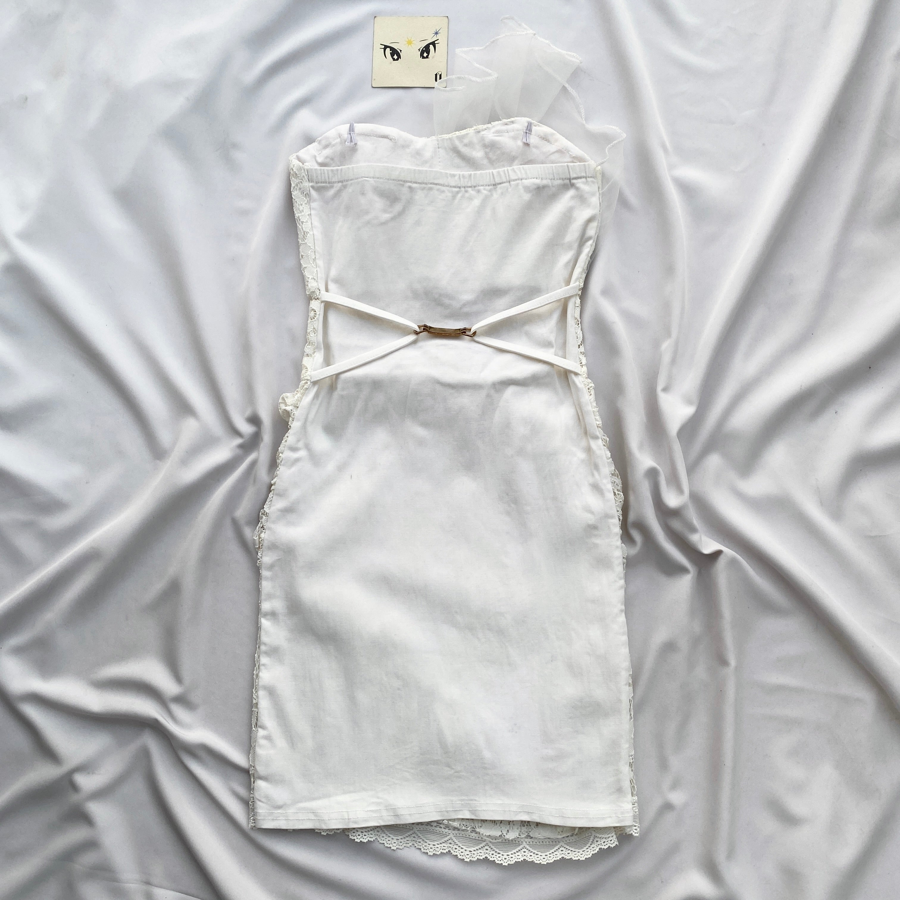 WHITE DRESS (Bust : 28-32, Upper Waist : 22-25)