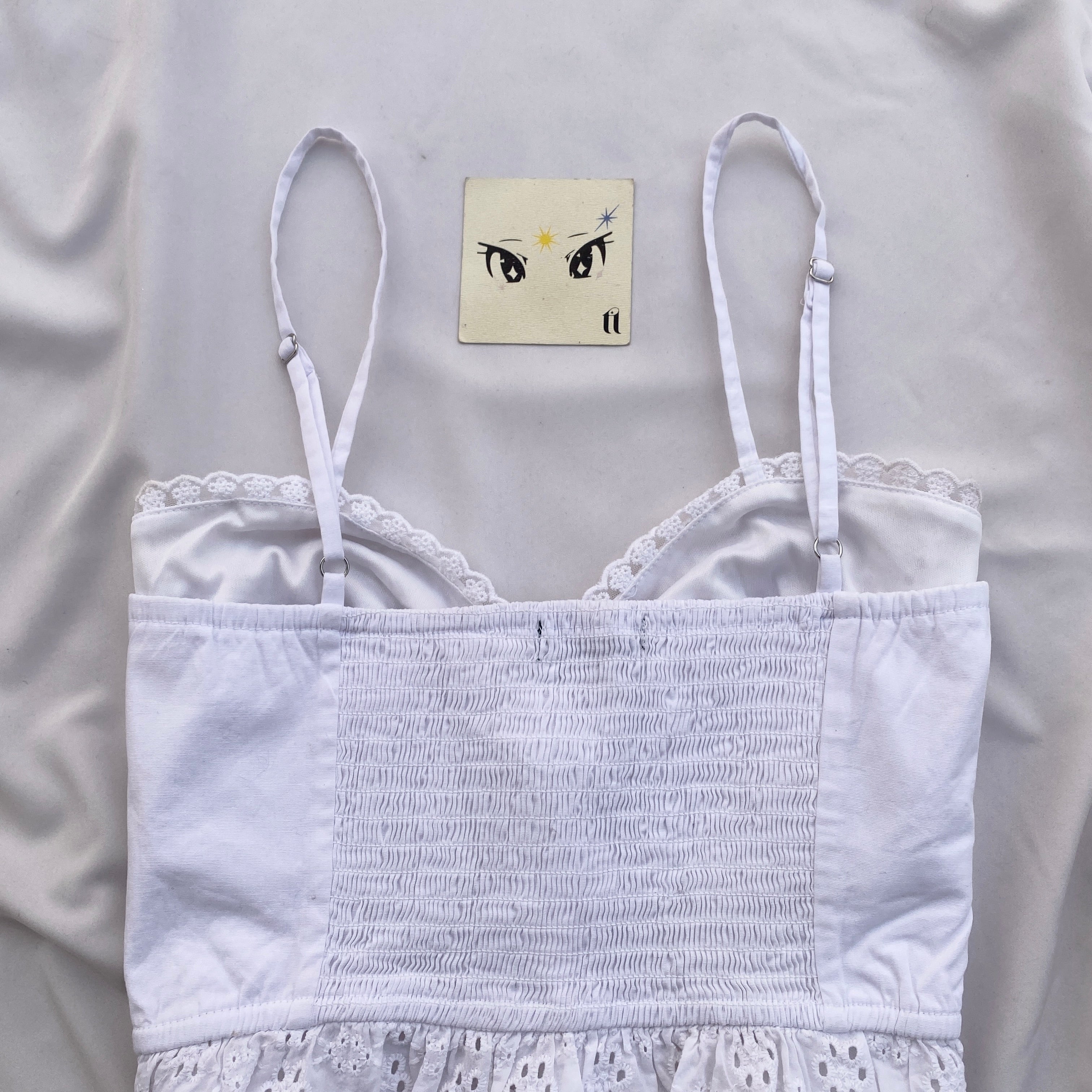 WHITE EYELET TOP (Bust : 34-38, Upper Waist : 30-36)