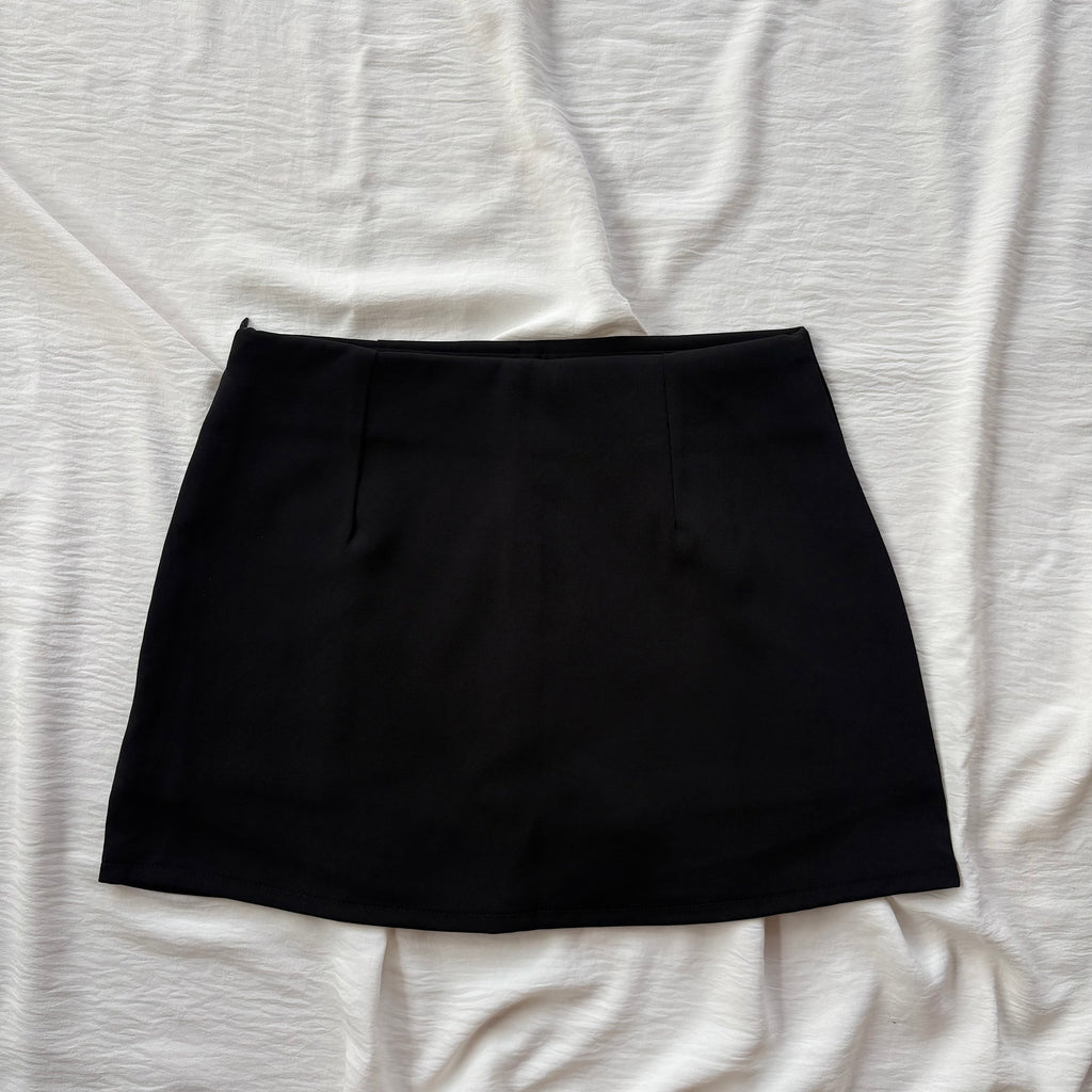 BLACK SKIRT WITH SHORTS (Two sizes available)
