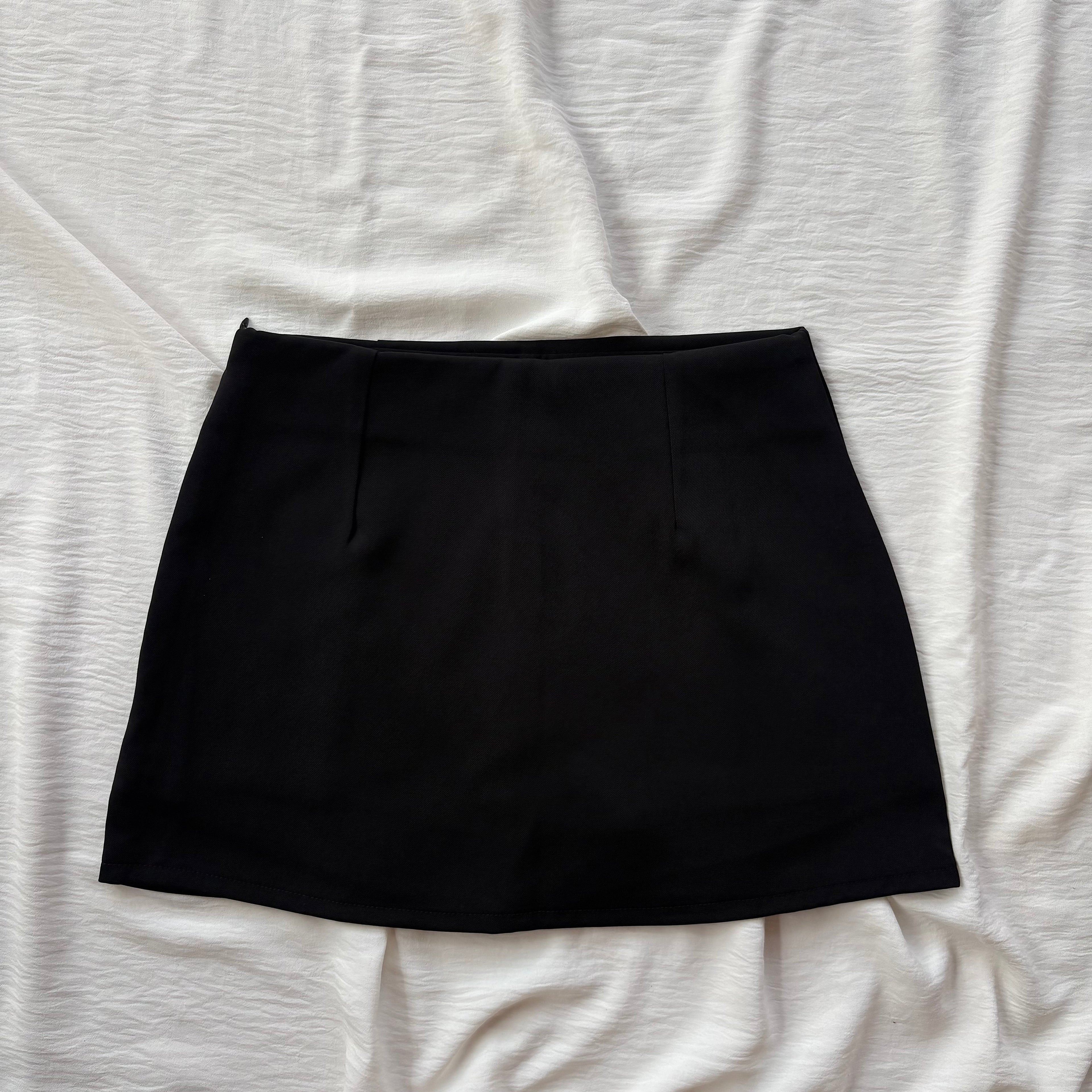 BLACK SKIRT WITH SHORTS (Two sizes available)