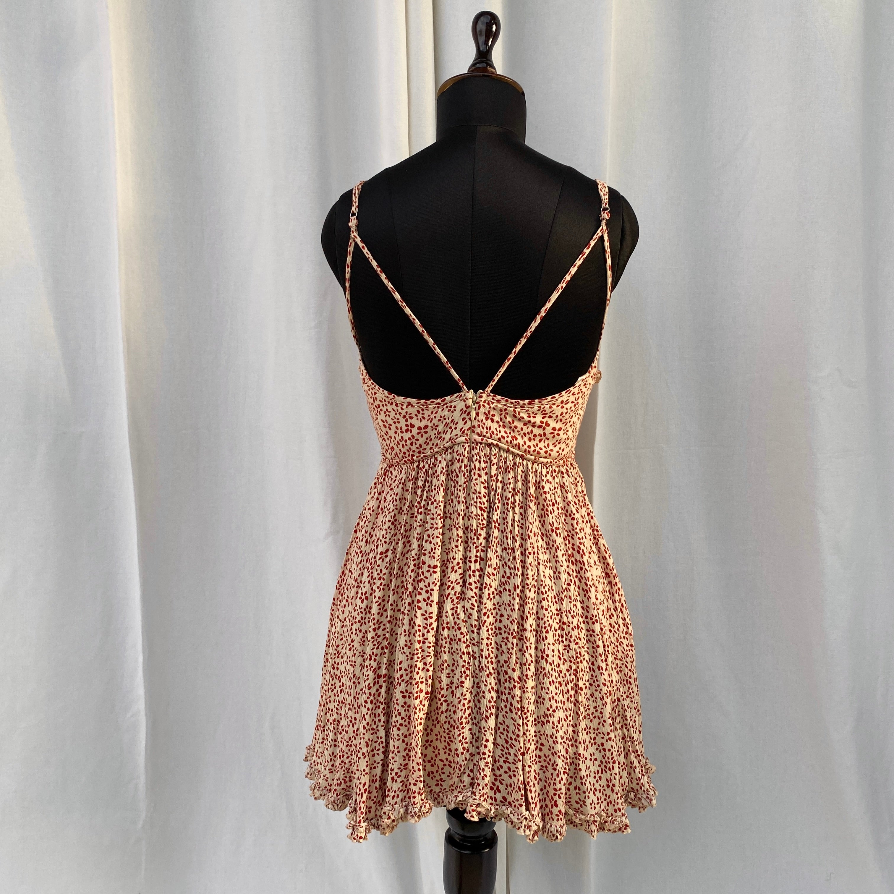 FLORAL SUNDRESS (Bust : 32-34, Upper Waist : 26-30)