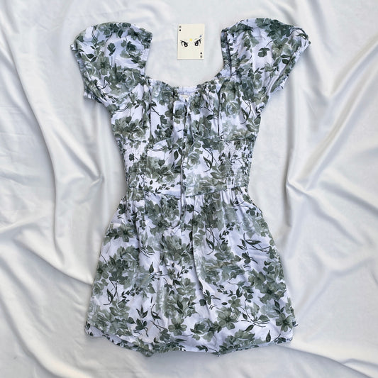 GREEN FLORAL DRESS FROM HOLLISTER (Bust : 30-34, Upper Waist : 24-29)