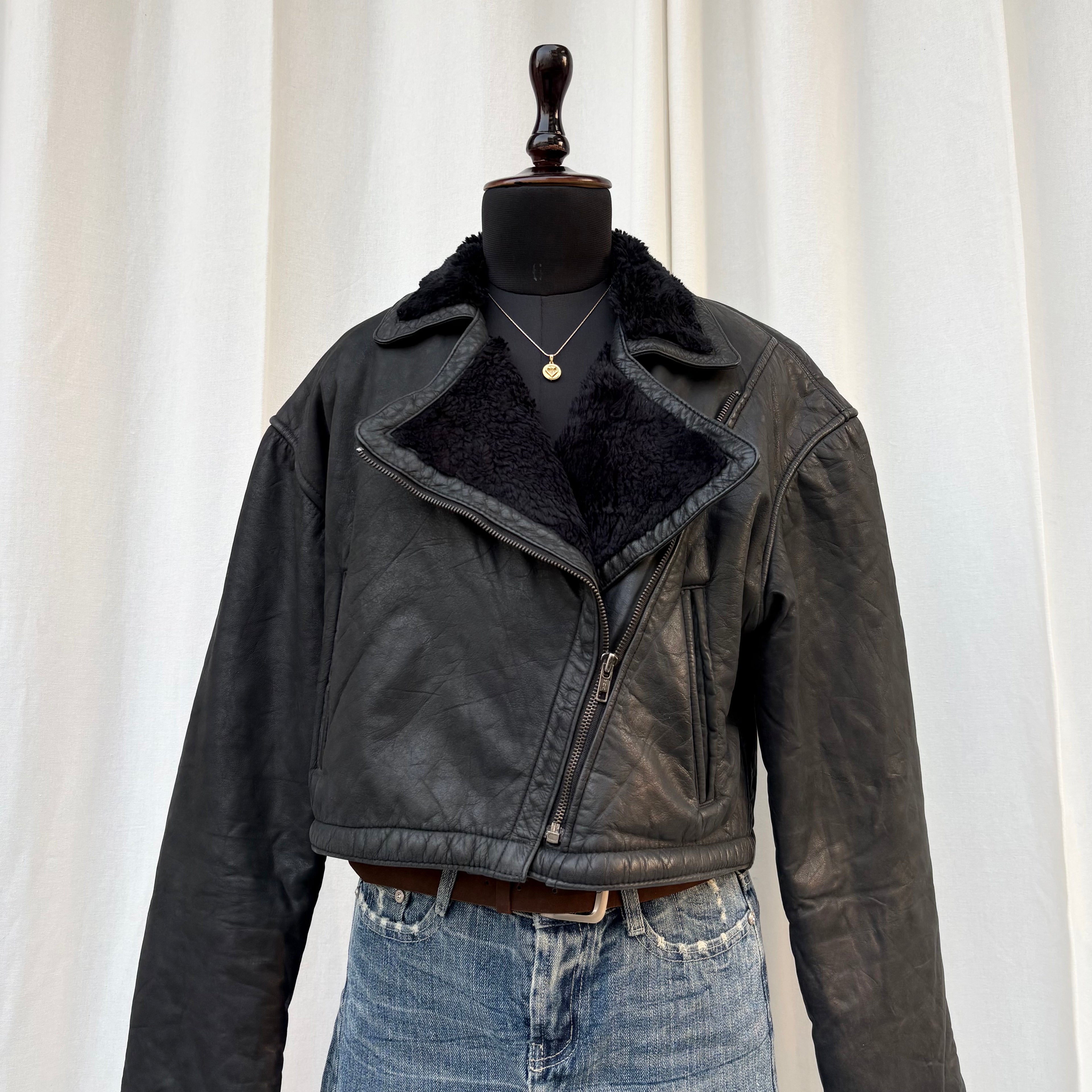 BLACK LEATHER JACKET WITH FURR (Fits M/L)